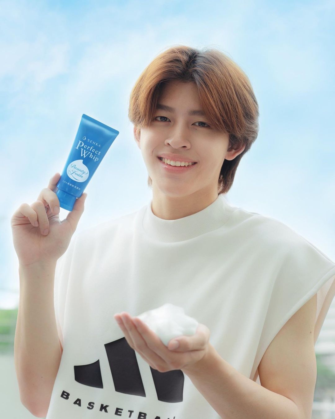 ปอนด์ - ณราวิชญ์ เลิศรัตน์โกสุมภ์