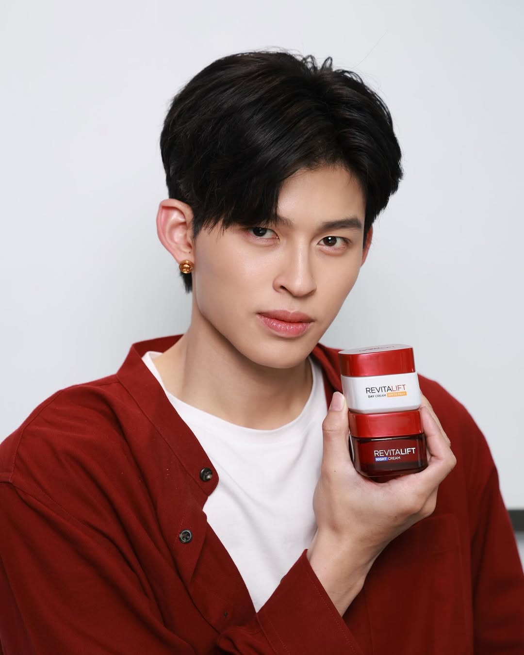 ปอนด์ - ณราวิชญ์ เลิศรัตน์โกสุมภ์