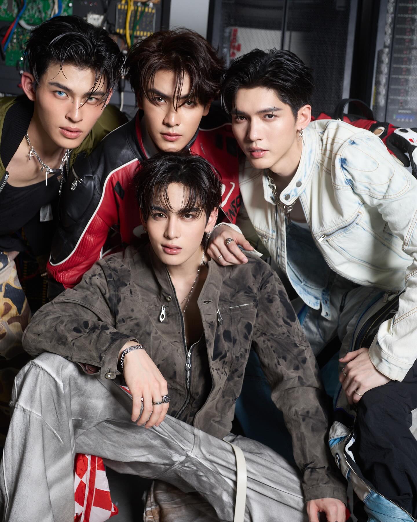ปอนด์ - ณราวิชญ์ เลิศรัตน์โกสุมภ์