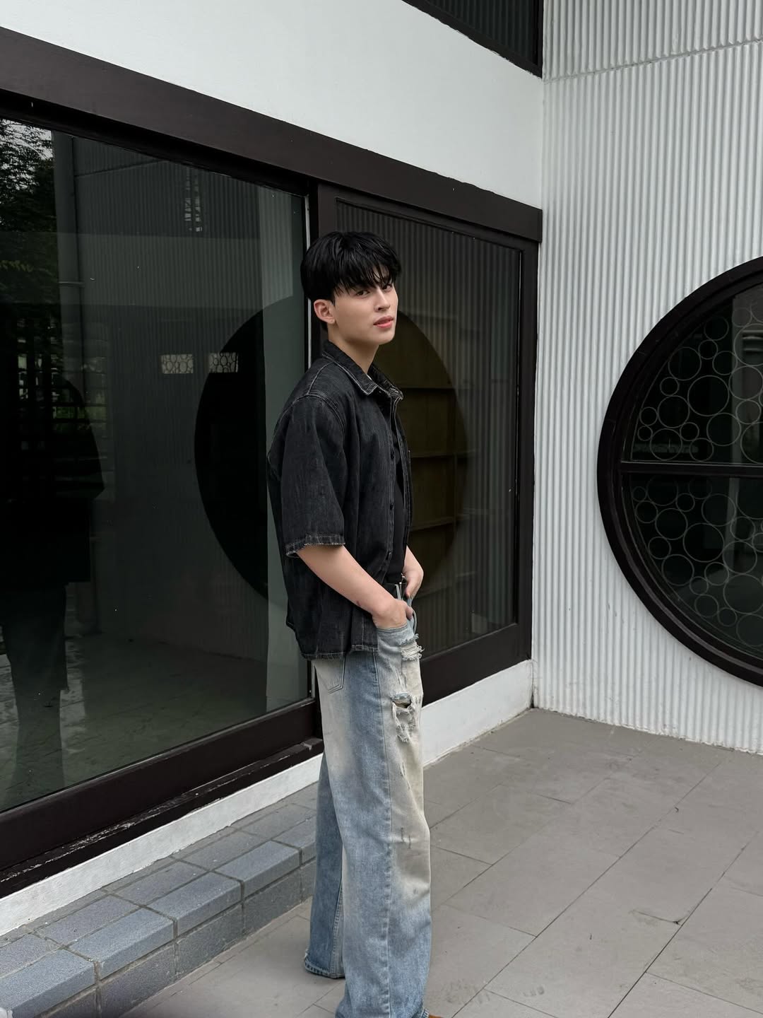 ปอนด์ - ณราวิชญ์ เลิศรัตน์โกสุมภ์