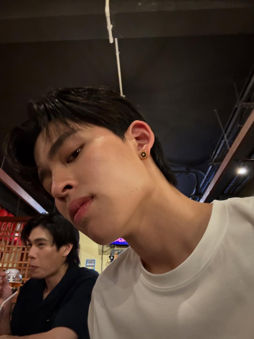 ปอนด์ - ณราวิชญ์ เลิศรัตน์โกสุมภ์