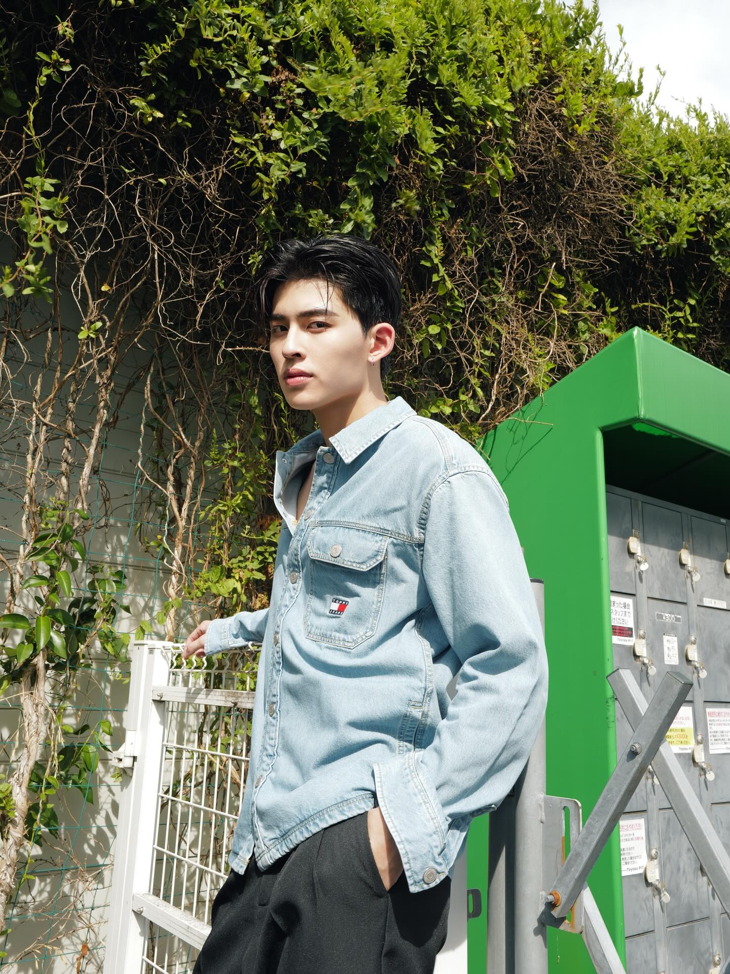 ปอนด์ - ณราวิชญ์ เลิศรัตน์โกสุมภ์