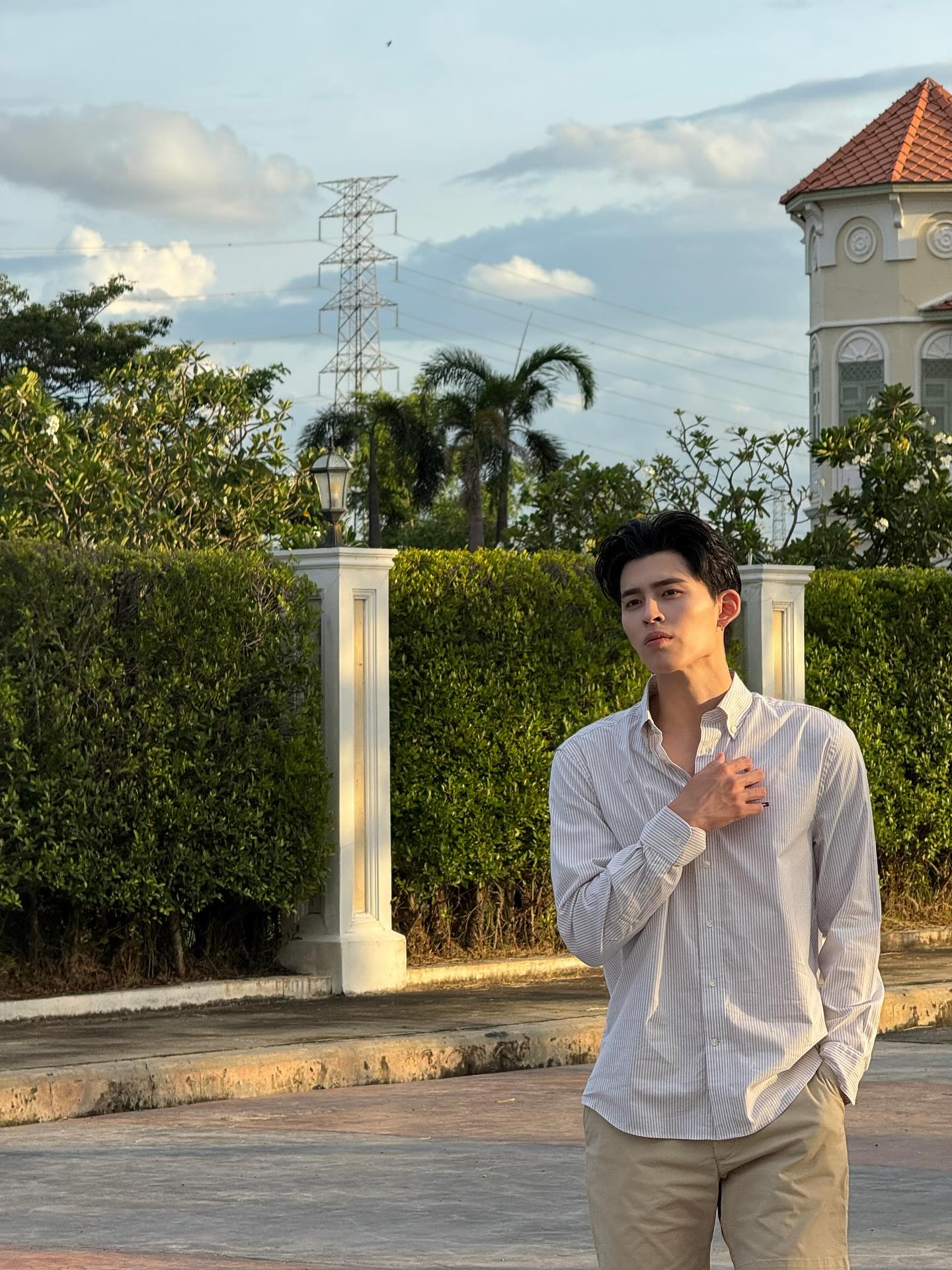 ปอนด์ - ณราวิชญ์ เลิศรัตน์โกสุมภ์