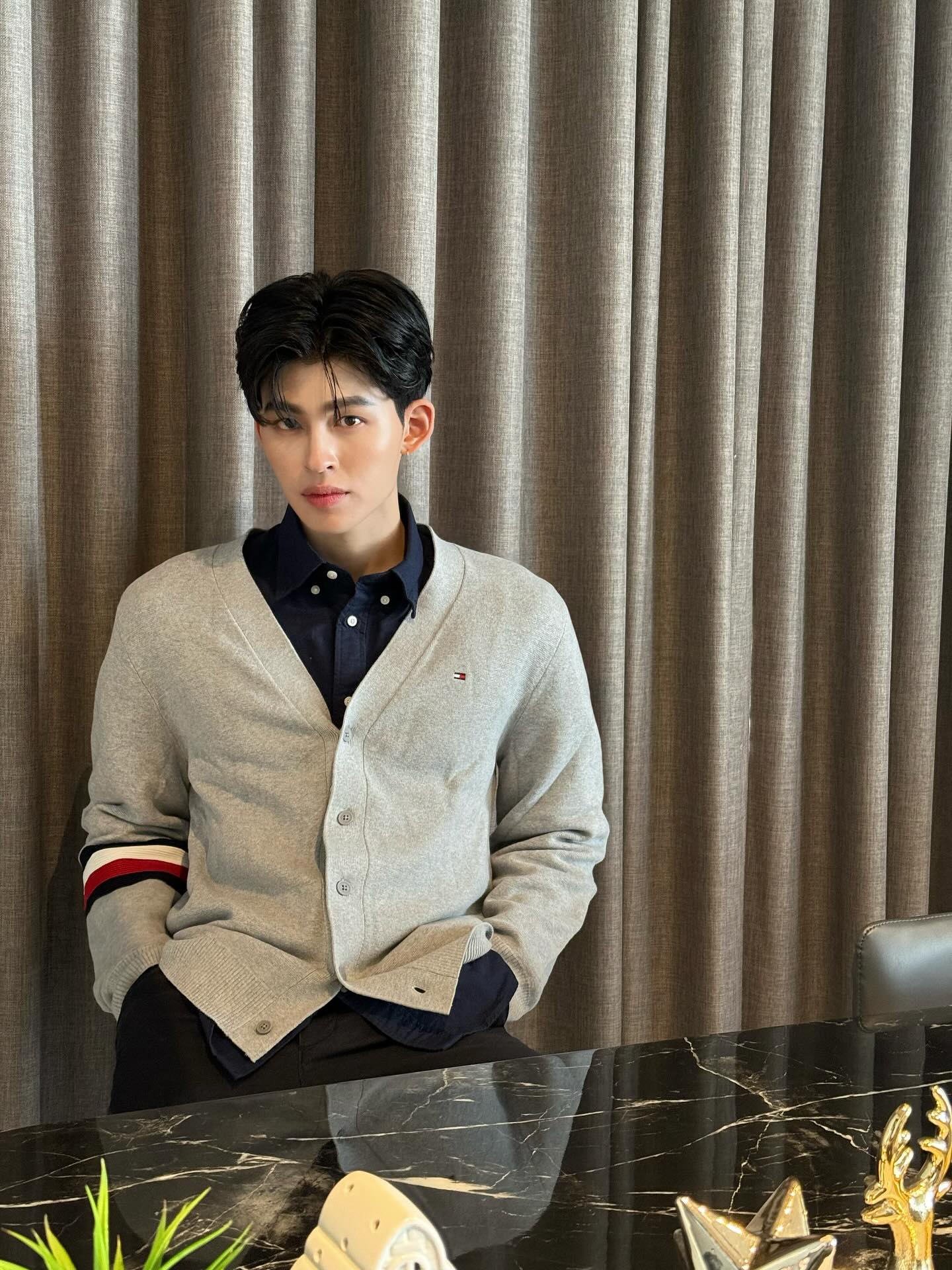 ปอนด์ - ณราวิชญ์ เลิศรัตน์โกสุมภ์