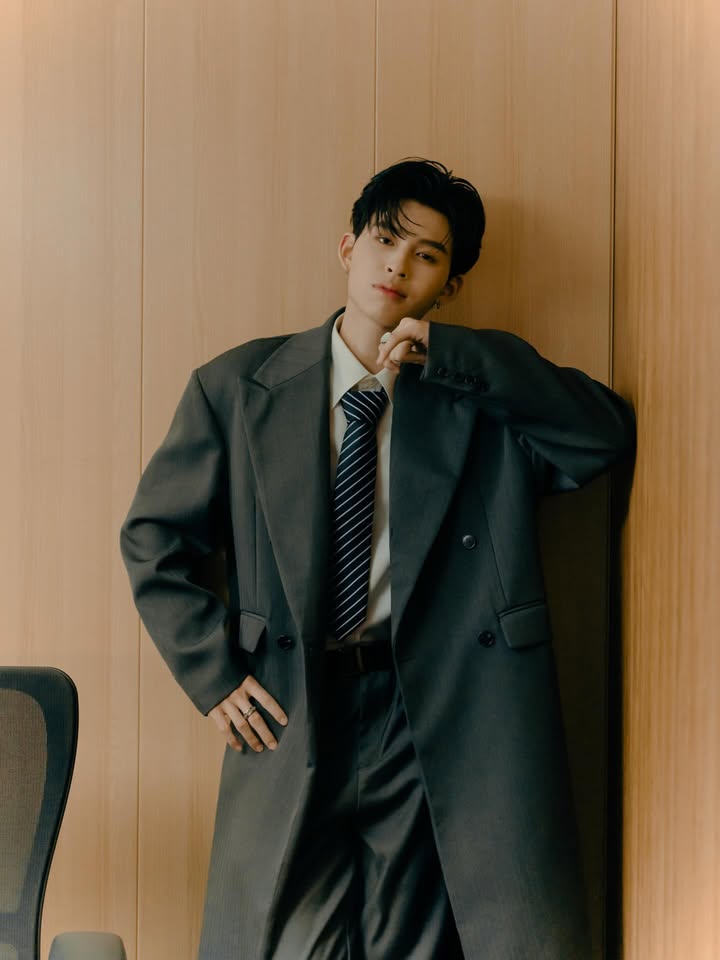 ปอนด์ - ณราวิชญ์ เลิศรัตน์โกสุมภ์