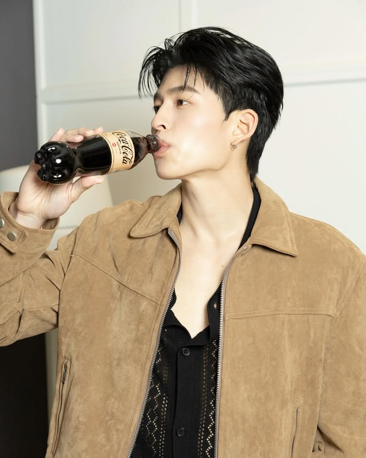 ปอนด์ - ณราวิชญ์ เลิศรัตน์โกสุมภ์