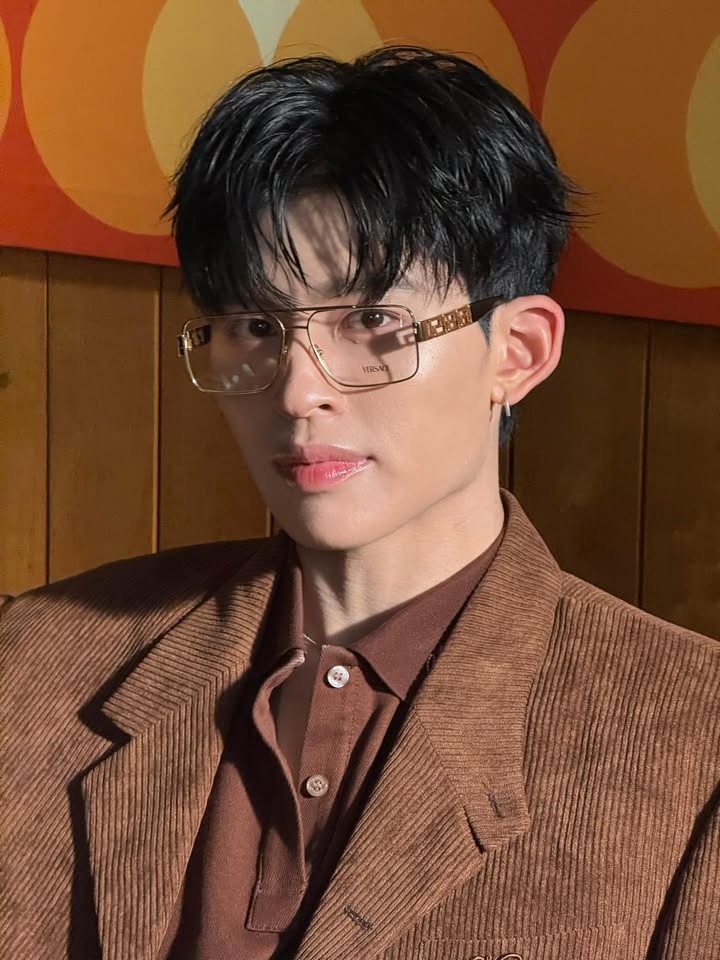 ปอนด์ - ณราวิชญ์ เลิศรัตน์โกสุมภ์