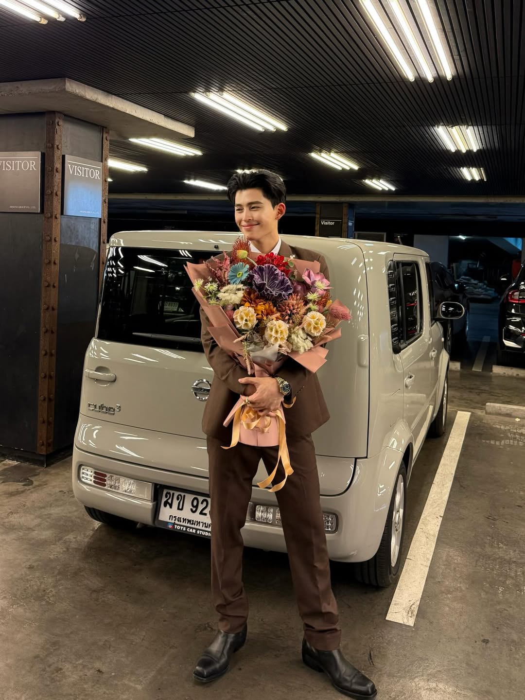 ปอนด์ - ณราวิชญ์ เลิศรัตน์โกสุมภ์