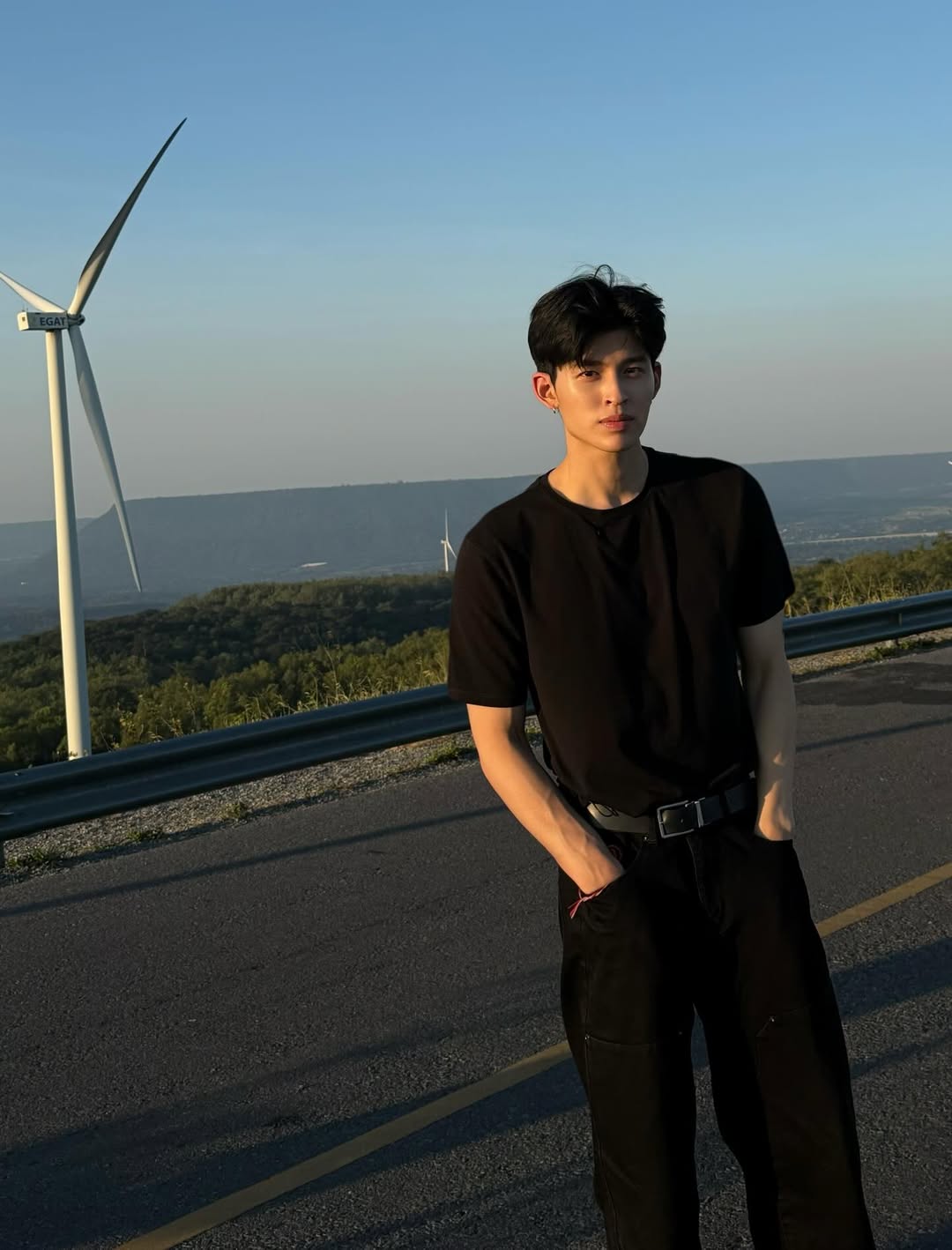 ปอนด์ - ณราวิชญ์ เลิศรัตน์โกสุมภ์