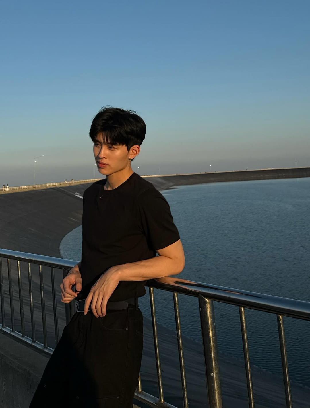 ปอนด์ - ณราวิชญ์ เลิศรัตน์โกสุมภ์