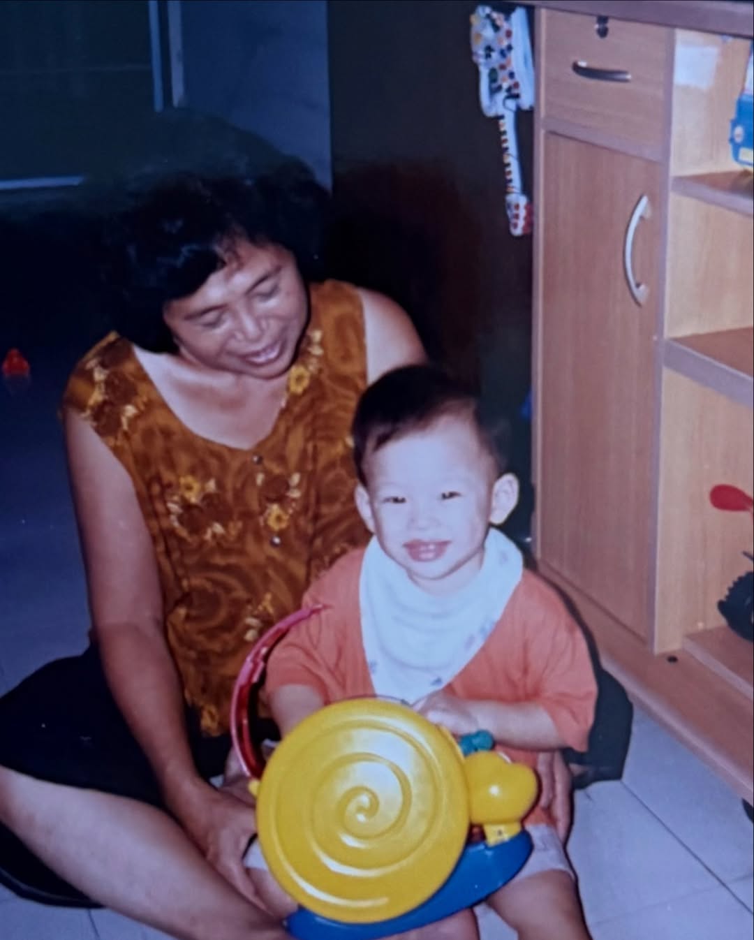 ปอนด์ - ณราวิชญ์ เลิศรัตน์โกสุมภ์