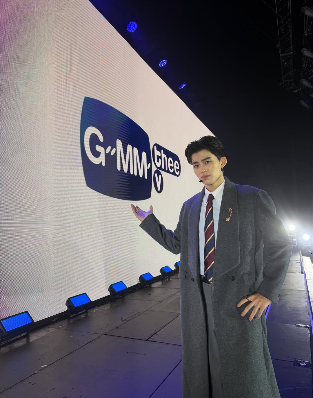 ปอนด์ - ณราวิชญ์ เลิศรัตน์โกสุมภ์