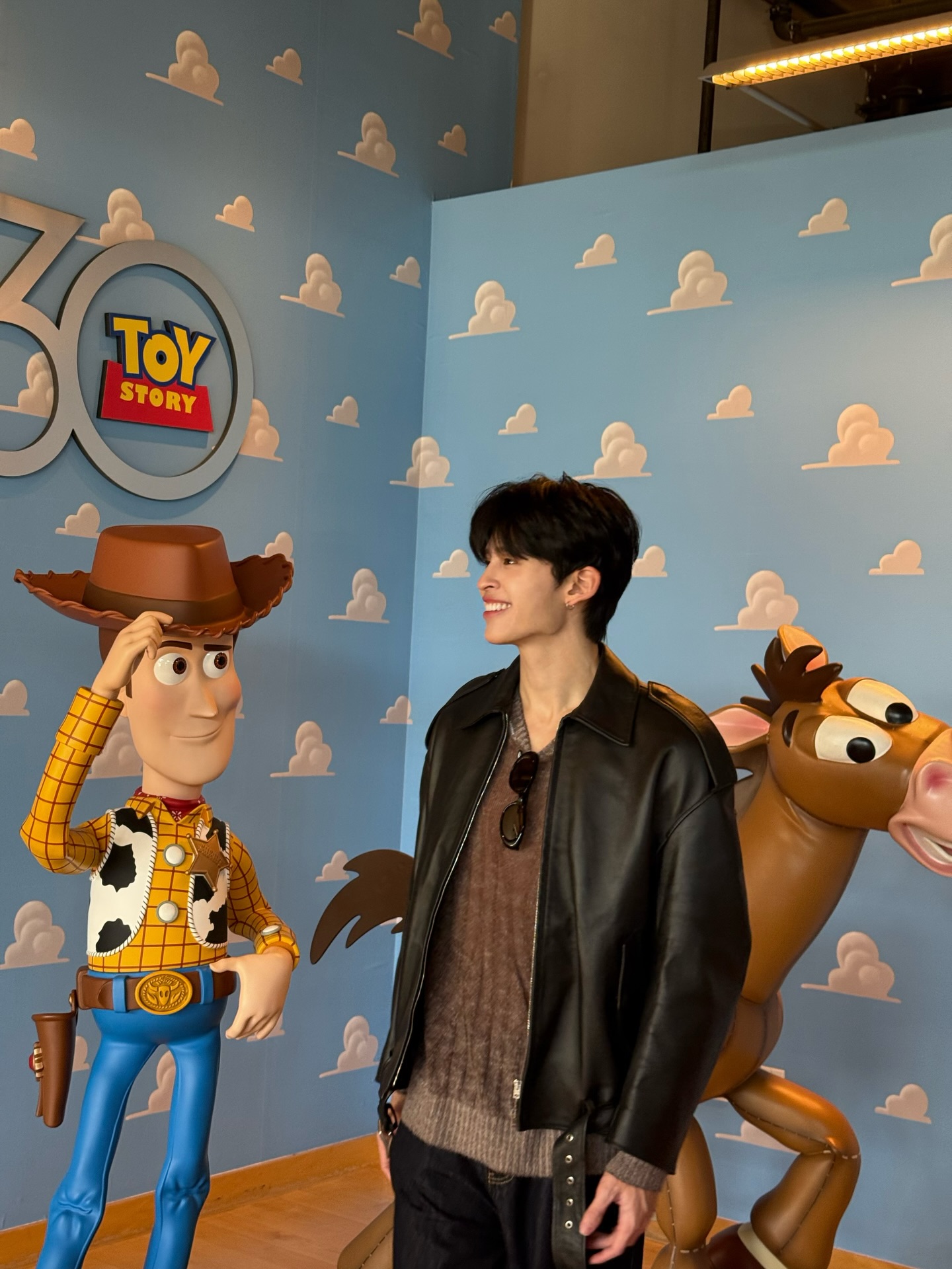 ปอนด์ - ณราวิชญ์ เลิศรัตน์โกสุมภ์