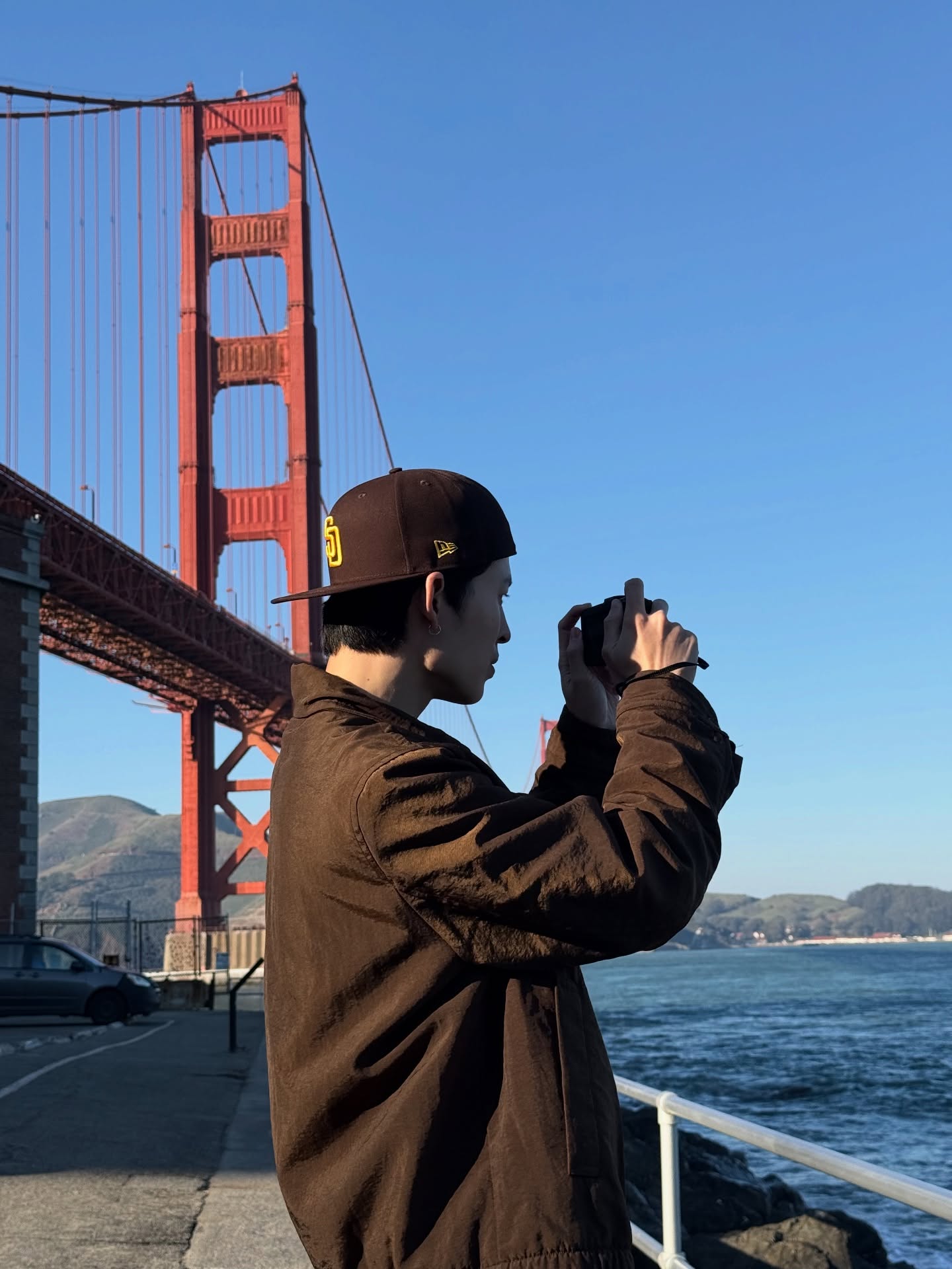 ปอนด์ - ณราวิชญ์ เลิศรัตน์โกสุมภ์