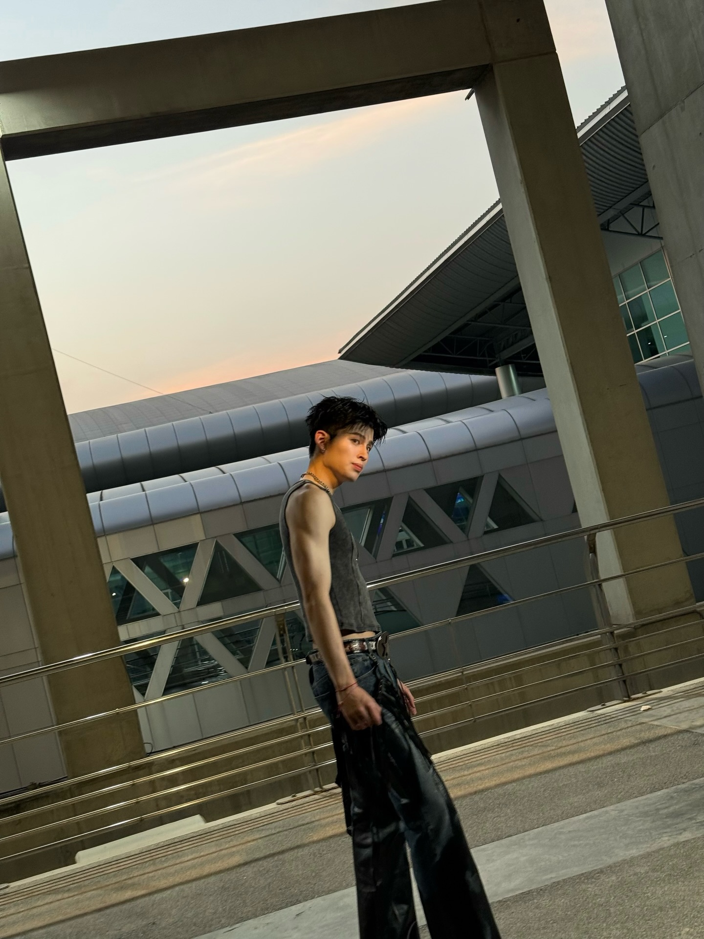 ปอนด์ - ณราวิชญ์ เลิศรัตน์โกสุมภ์