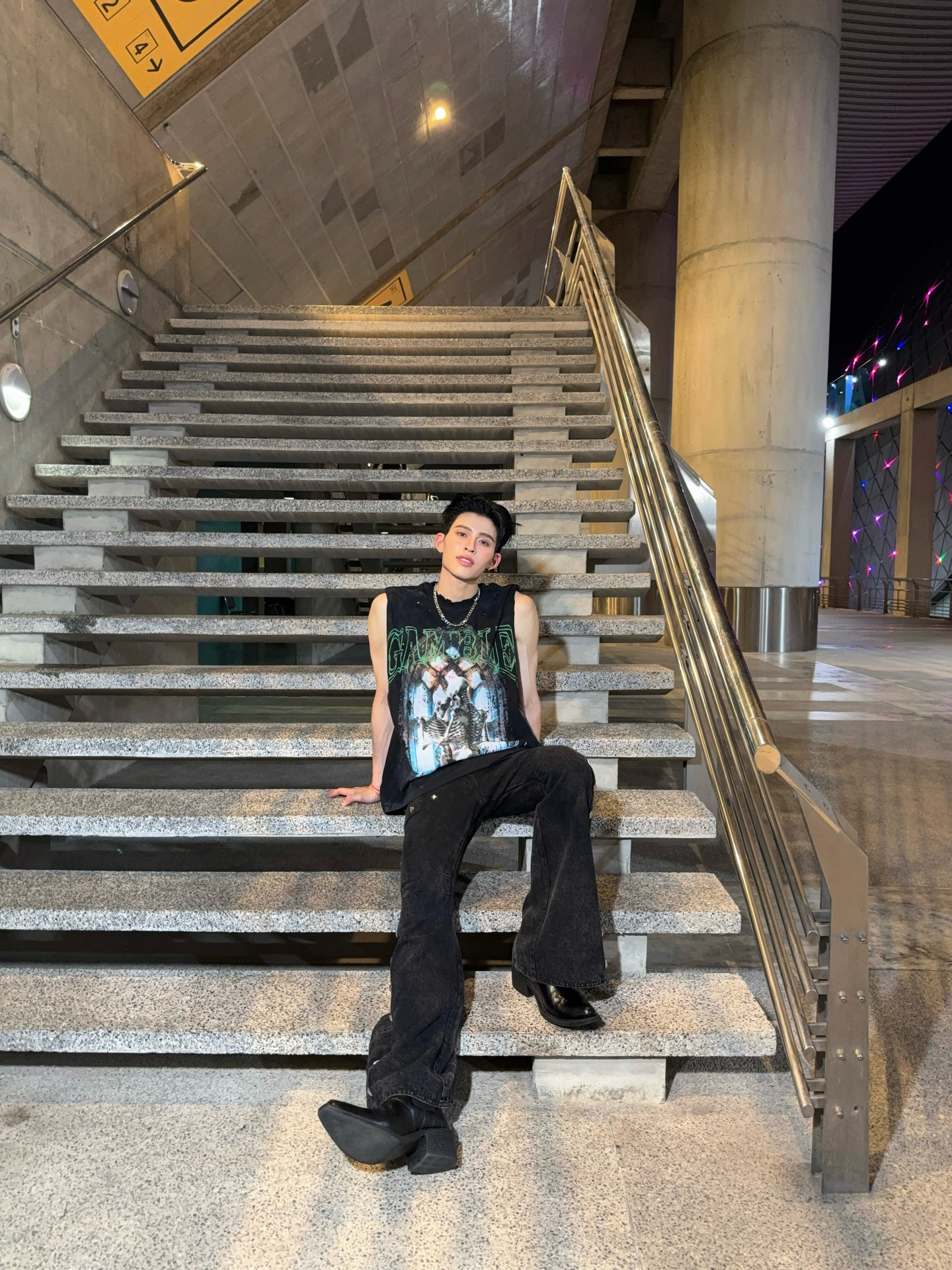 ปอนด์ - ณราวิชญ์ เลิศรัตน์โกสุมภ์