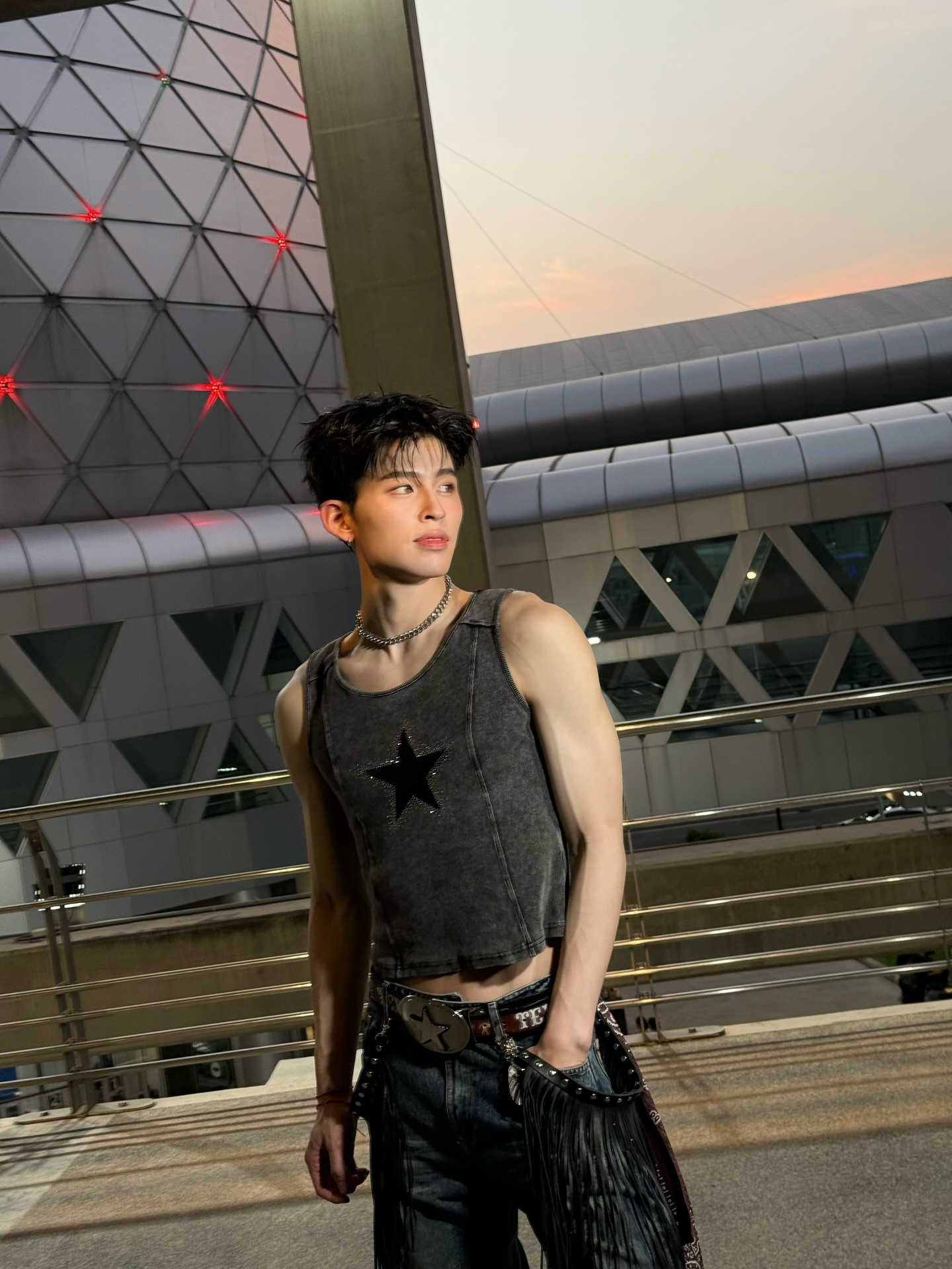 ปอนด์ - ณราวิชญ์ เลิศรัตน์โกสุมภ์