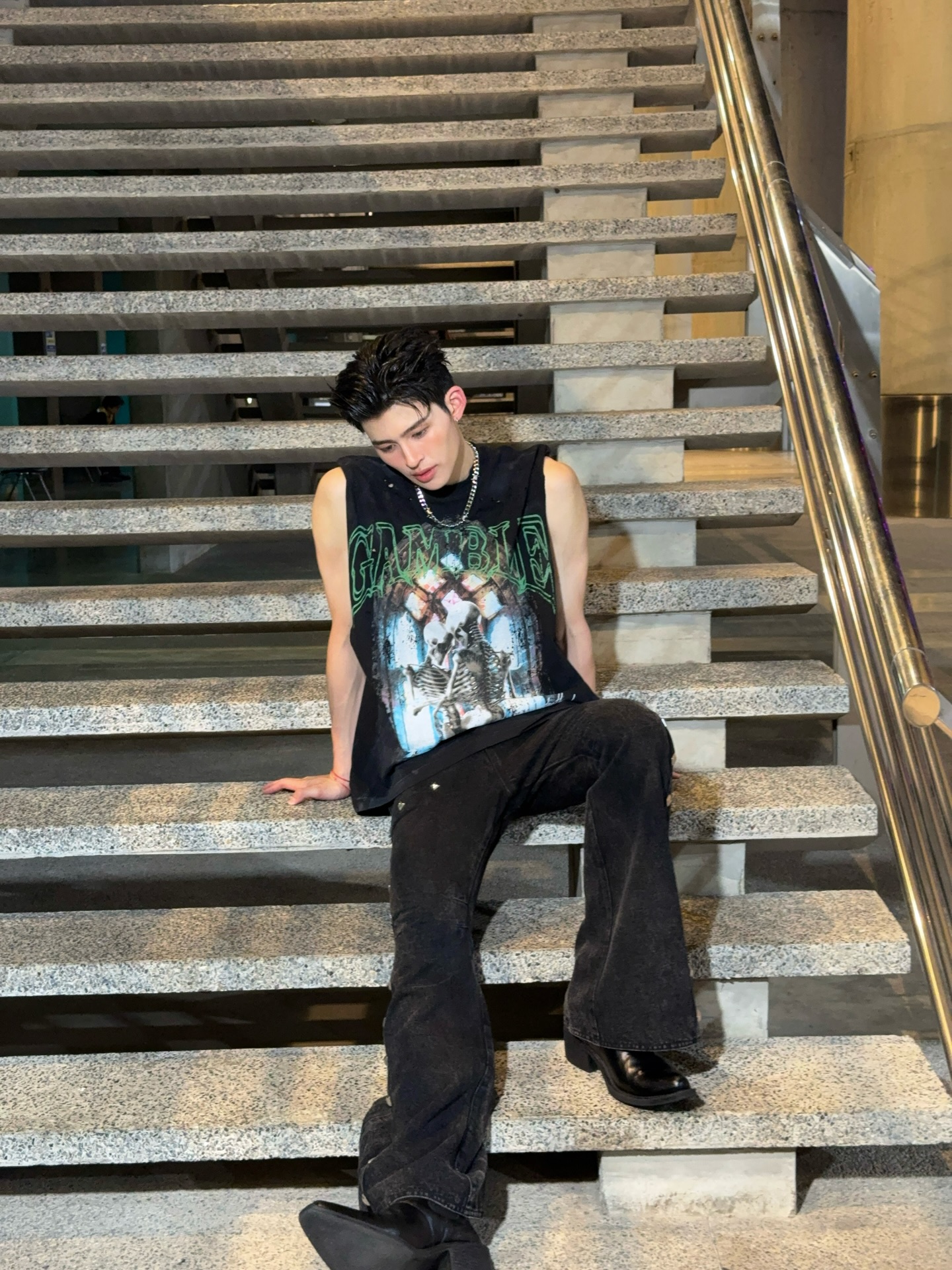 ปอนด์ - ณราวิชญ์ เลิศรัตน์โกสุมภ์