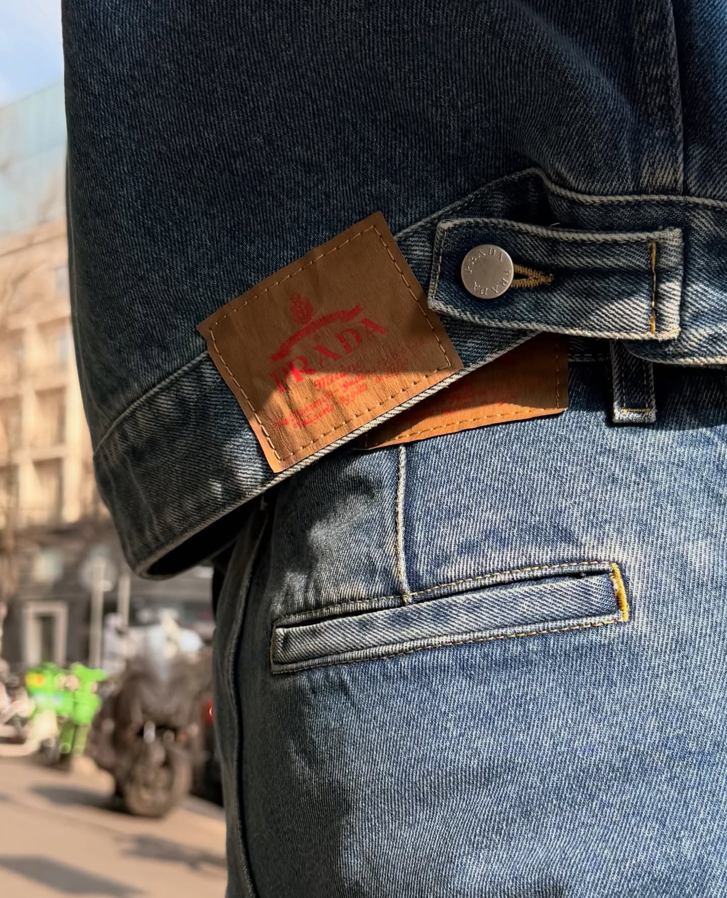 ปอนด์ - ณราวิชญ์ เลิศรัตน์โกสุมภ์