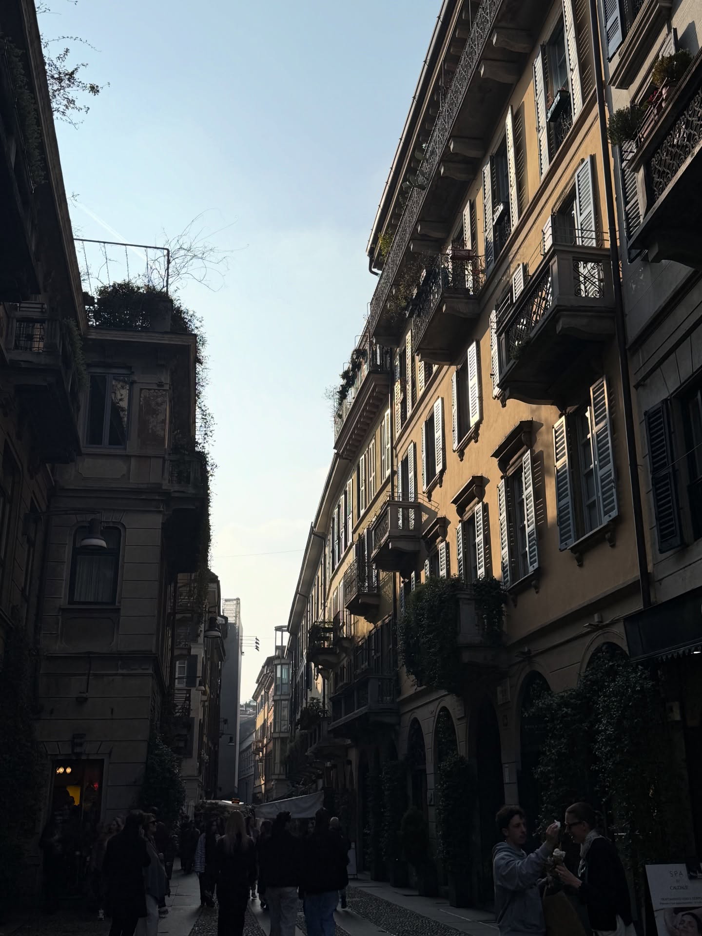 ปอนด์ - ณราวิชญ์ เลิศรัตน์โกสุมภ์