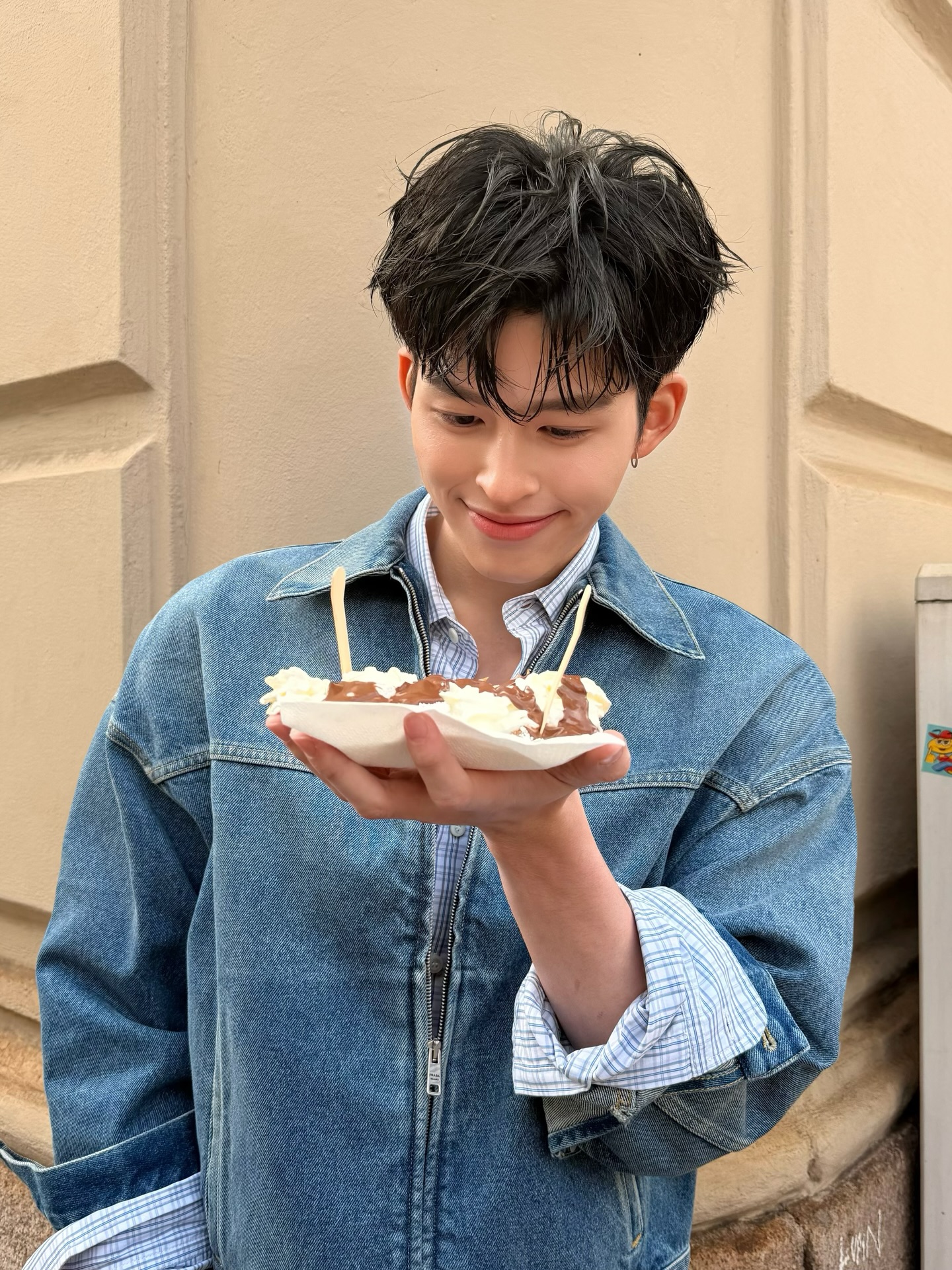 ปอนด์ - ณราวิชญ์ เลิศรัตน์โกสุมภ์