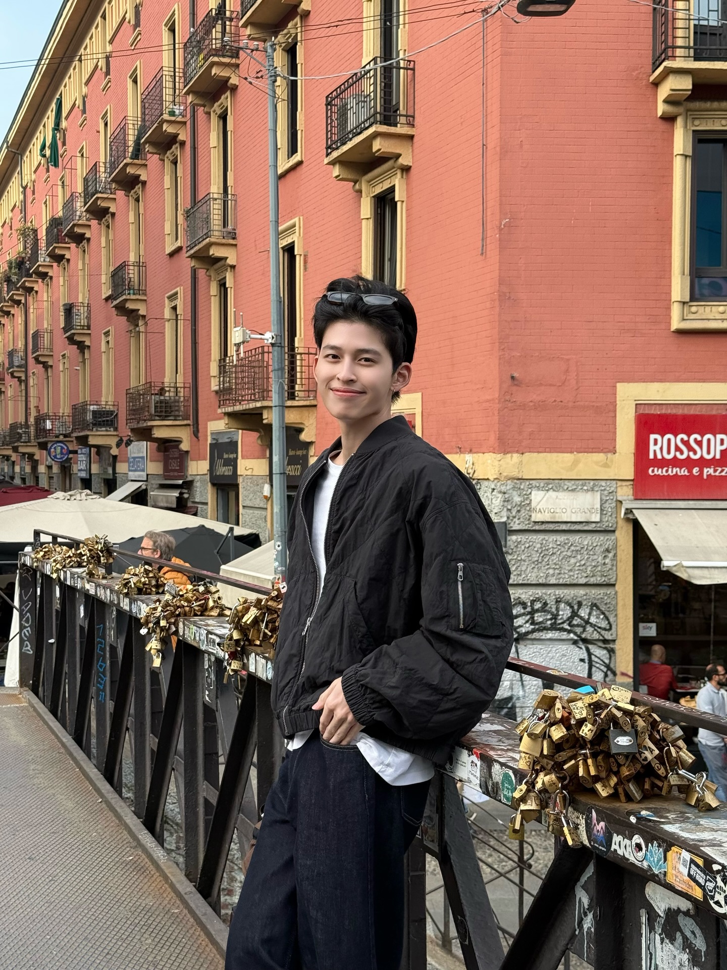 ปอนด์ - ณราวิชญ์ เลิศรัตน์โกสุมภ์