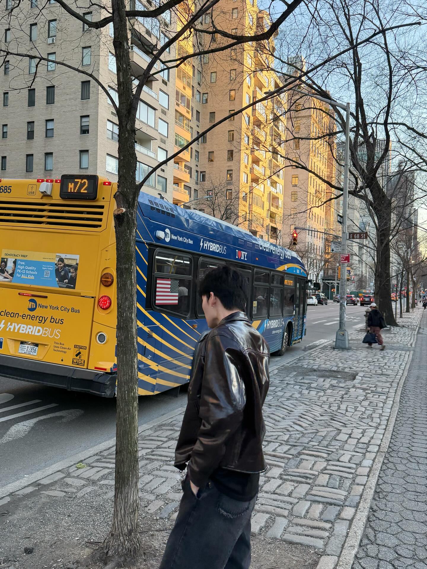 ปอนด์ - ณราวิชญ์ เลิศรัตน์โกสุมภ์