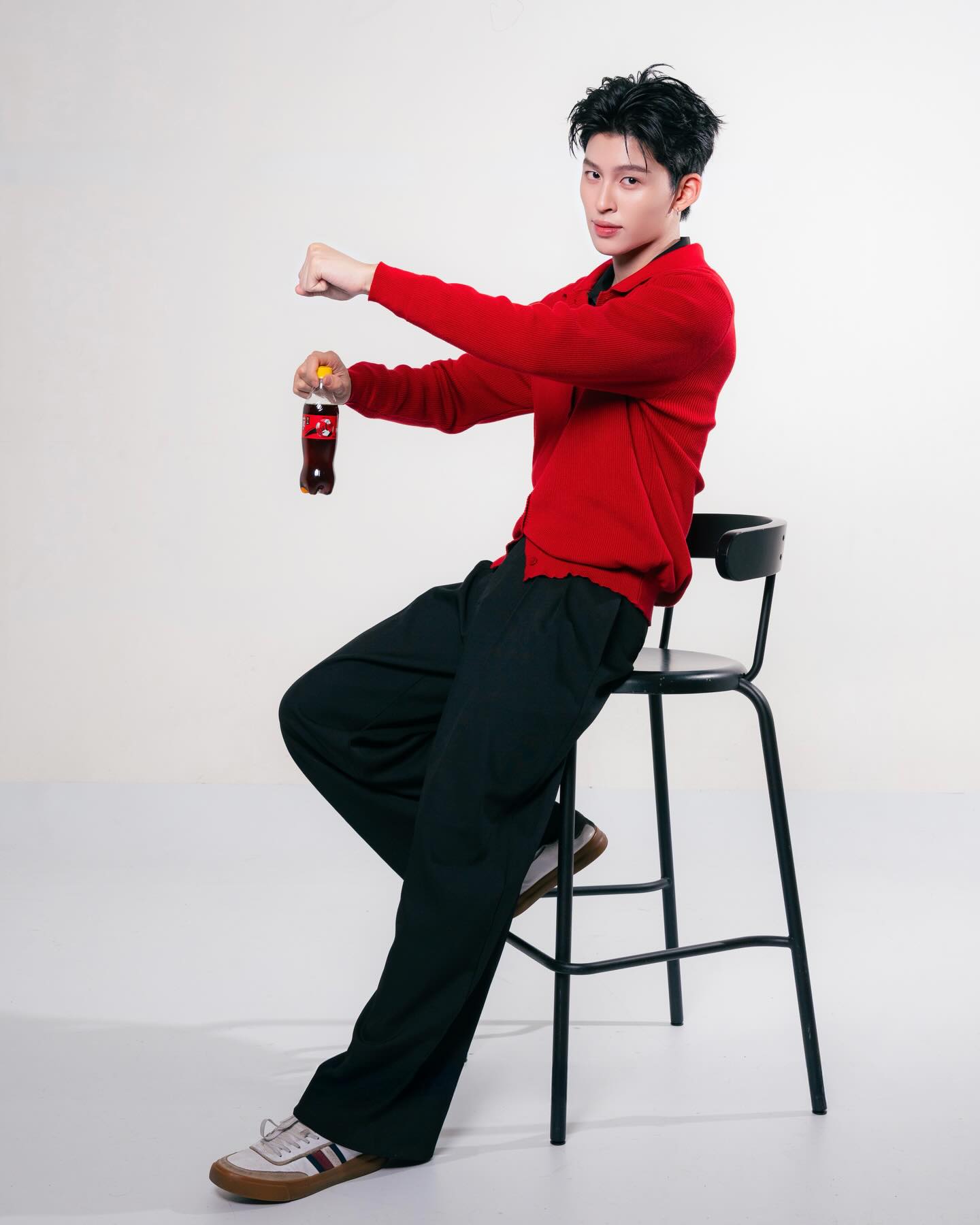 ปอนด์ - ณราวิชญ์ เลิศรัตน์โกสุมภ์