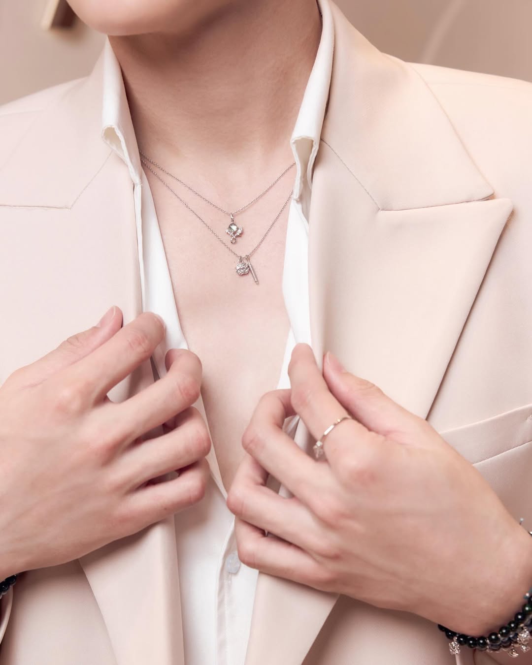 ปอนด์ - ณราวิชญ์ เลิศรัตน์โกสุมภ์