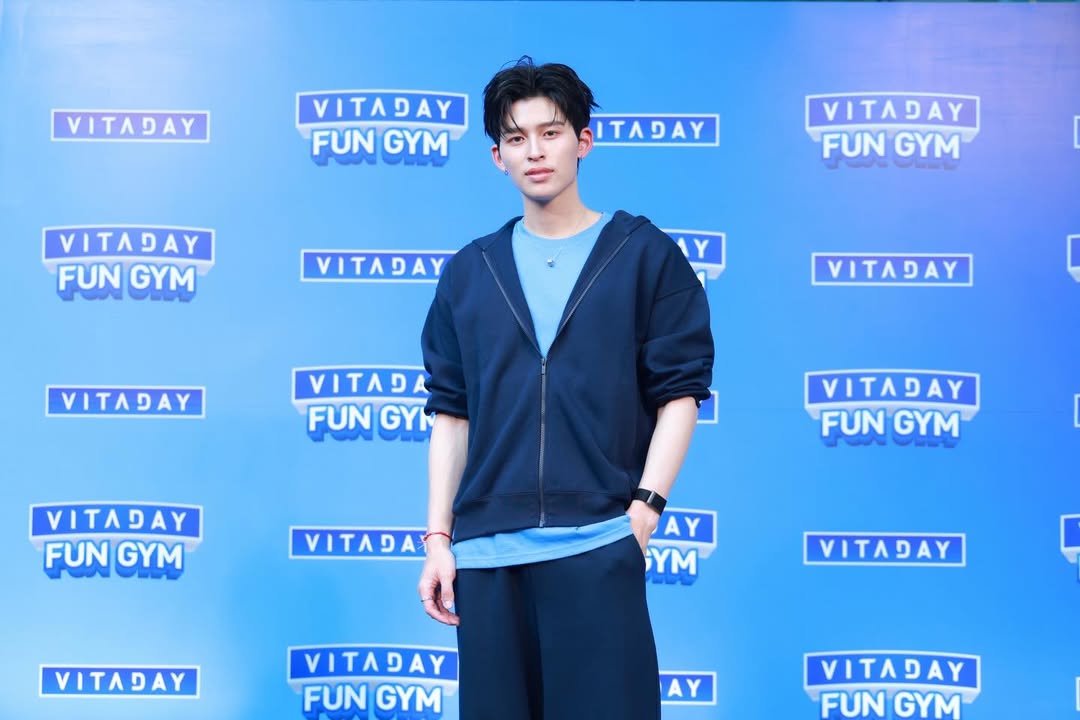 ปอนด์ - ณราวิชญ์ เลิศรัตน์โกสุมภ์