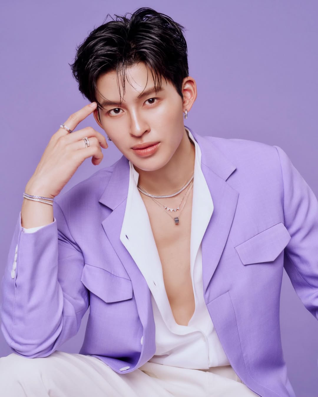 ปอนด์ - ณราวิชญ์ เลิศรัตน์โกสุมภ์