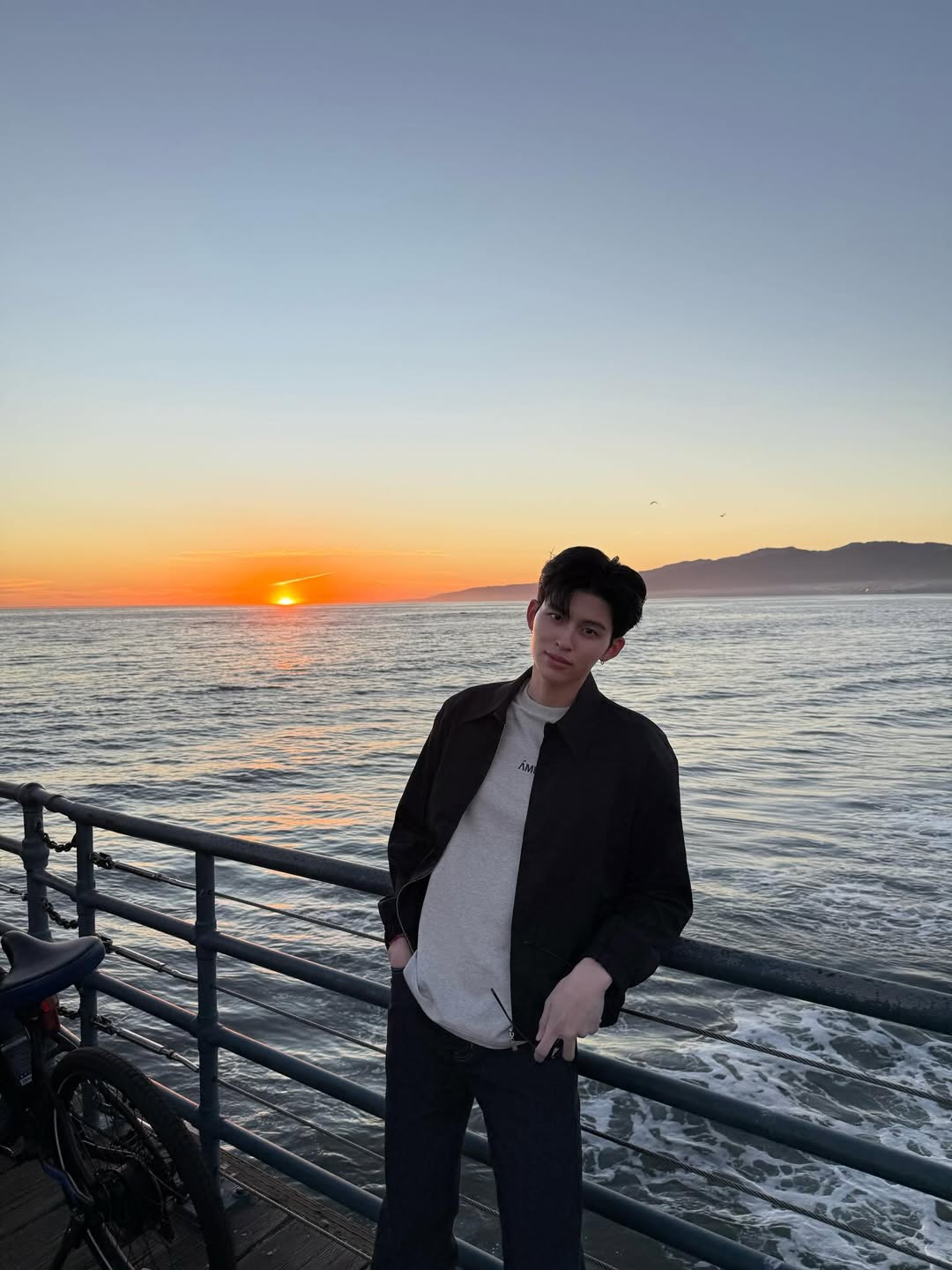 ปอนด์ - ณราวิชญ์ เลิศรัตน์โกสุมภ์