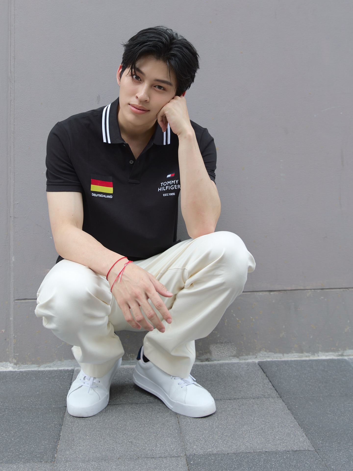 ปอนด์ - ณราวิชญ์ เลิศรัตน์โกสุมภ์
