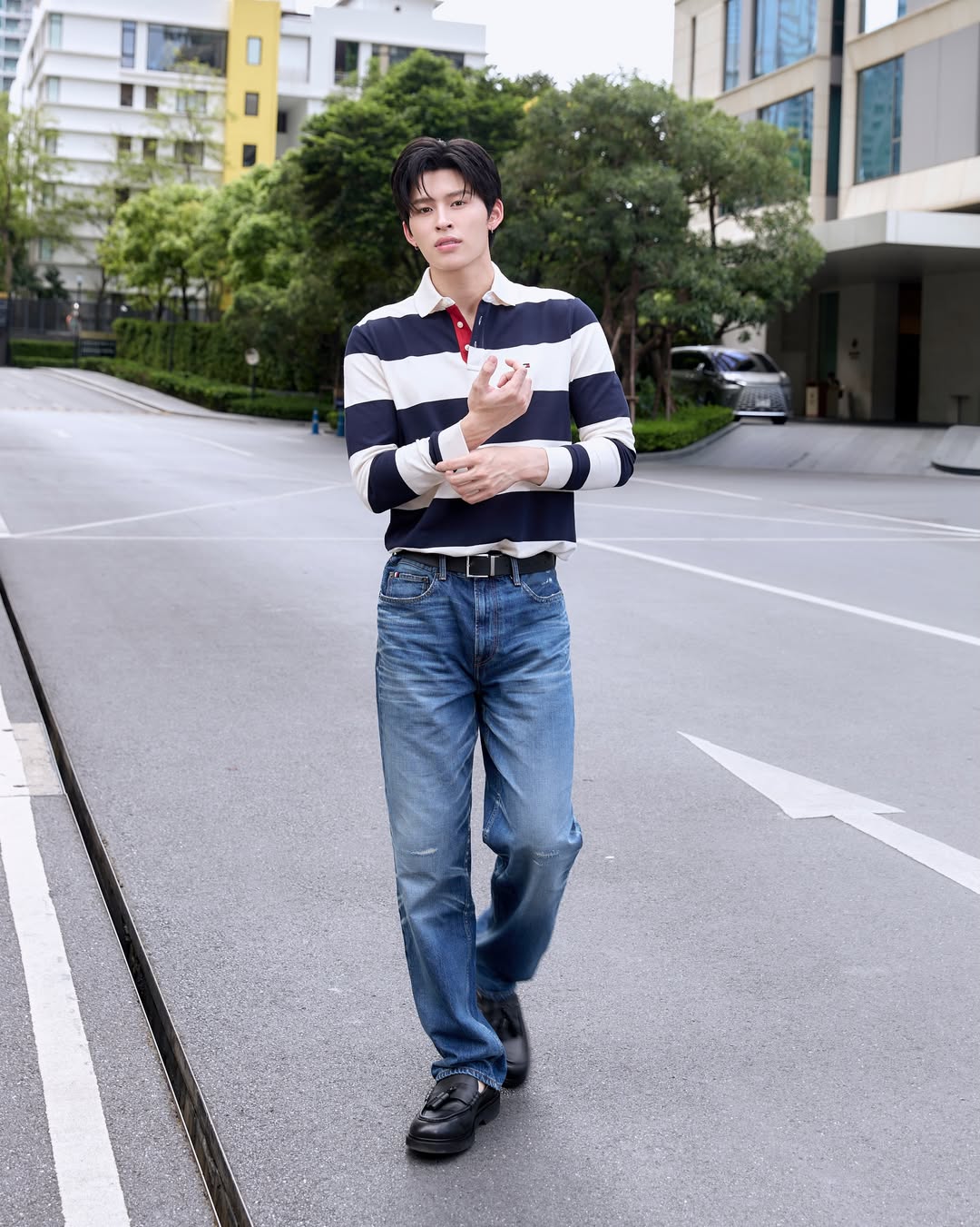 ปอนด์ - ณราวิชญ์ เลิศรัตน์โกสุมภ์