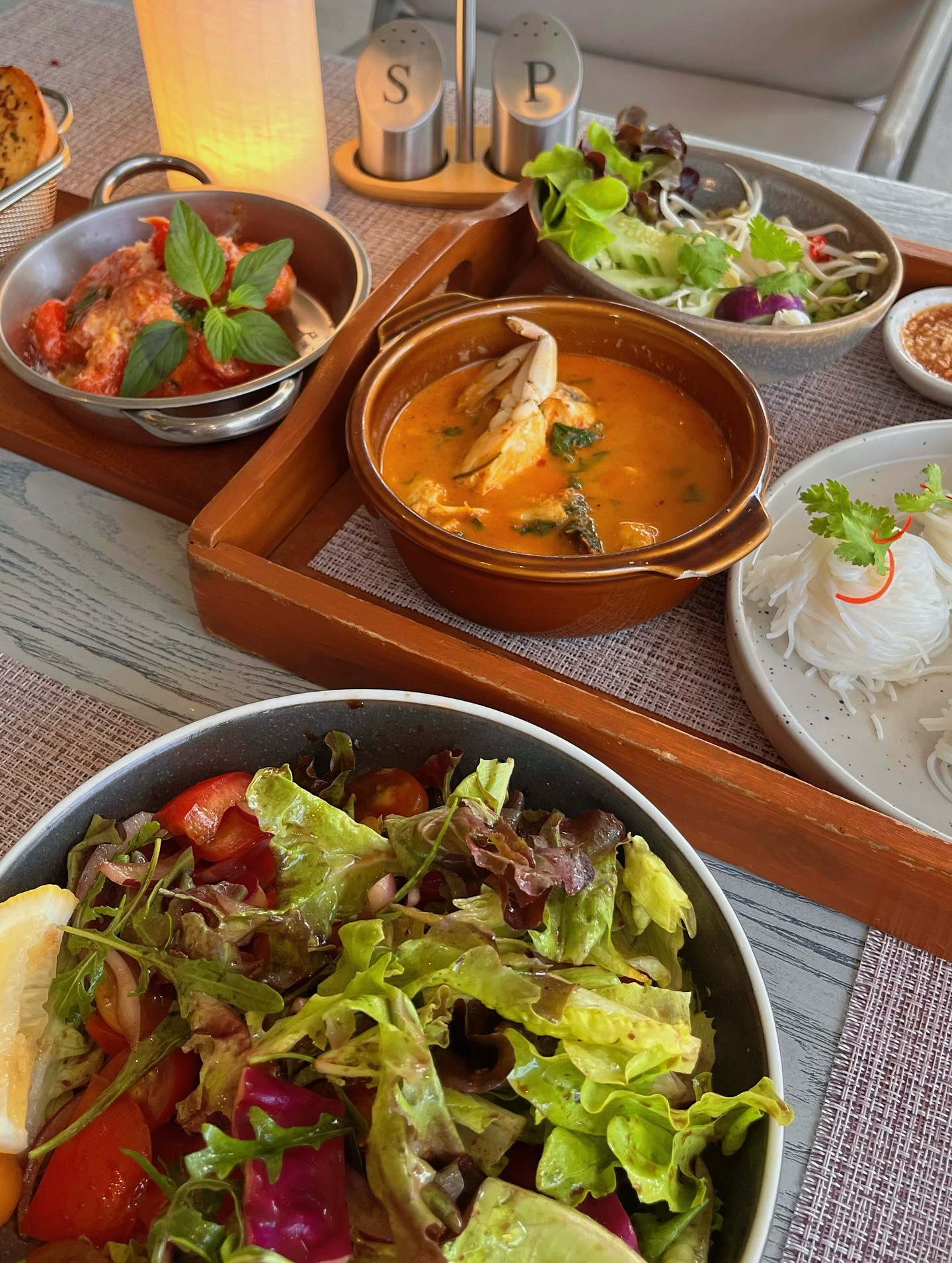 ขุน - ชานนท์ อักขระชาตะ