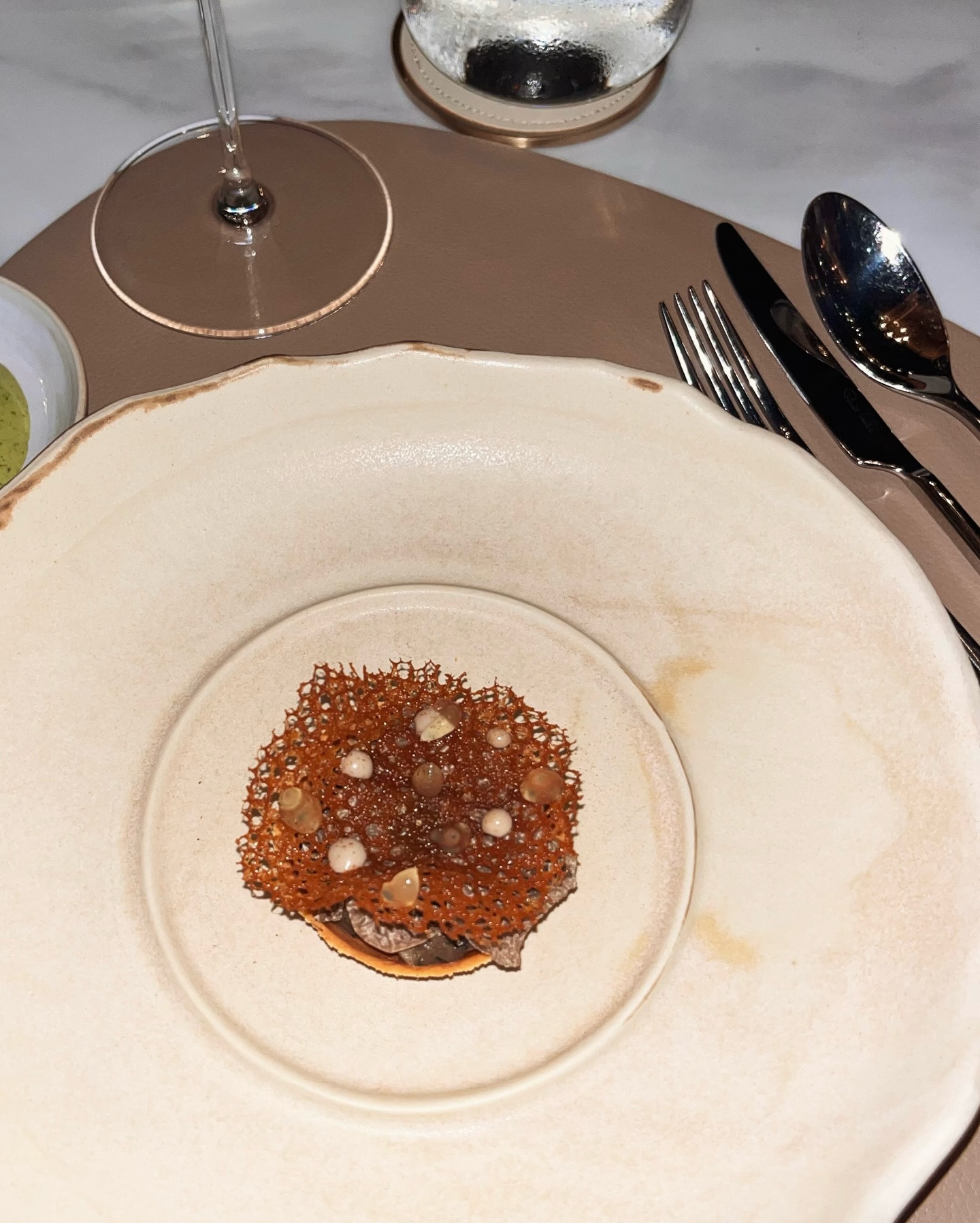 ขุน - ชานนท์ อักขระชาตะ