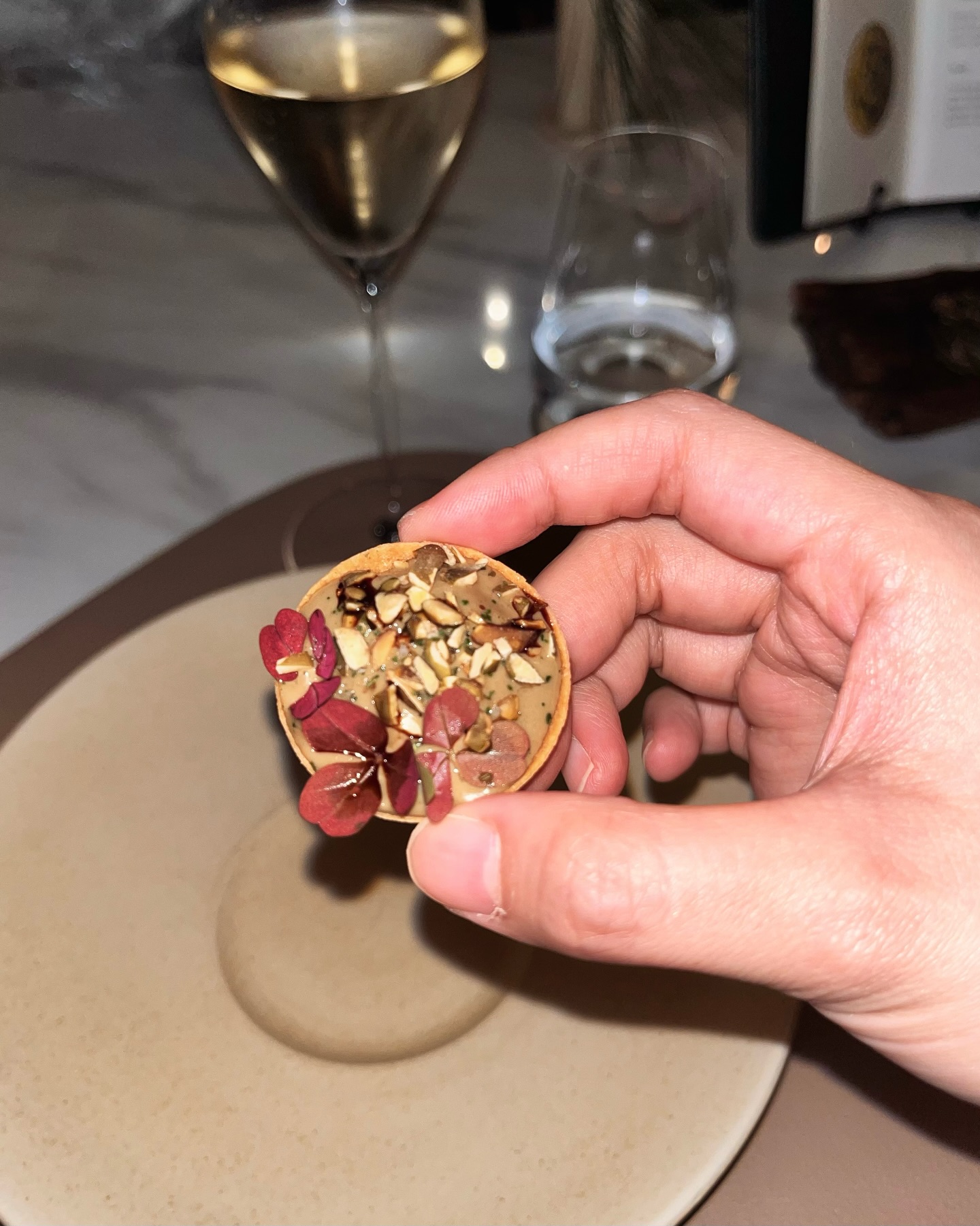 ขุน - ชานนท์ อักขระชาตะ