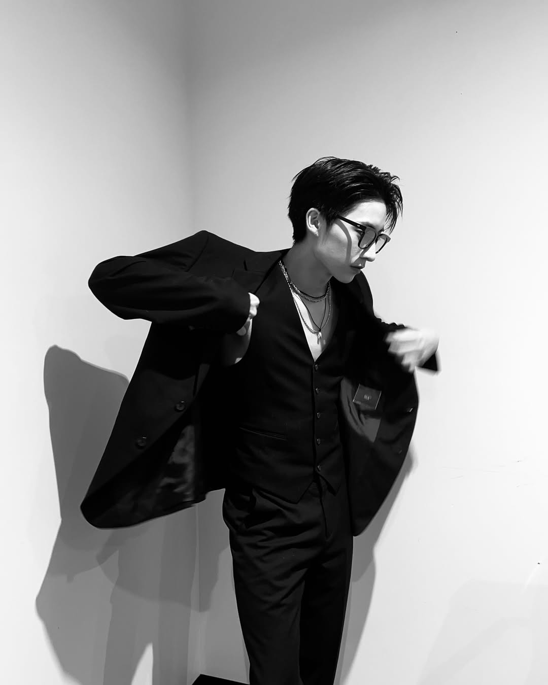 จั๋ง - วิกร บูรณภิญโญ