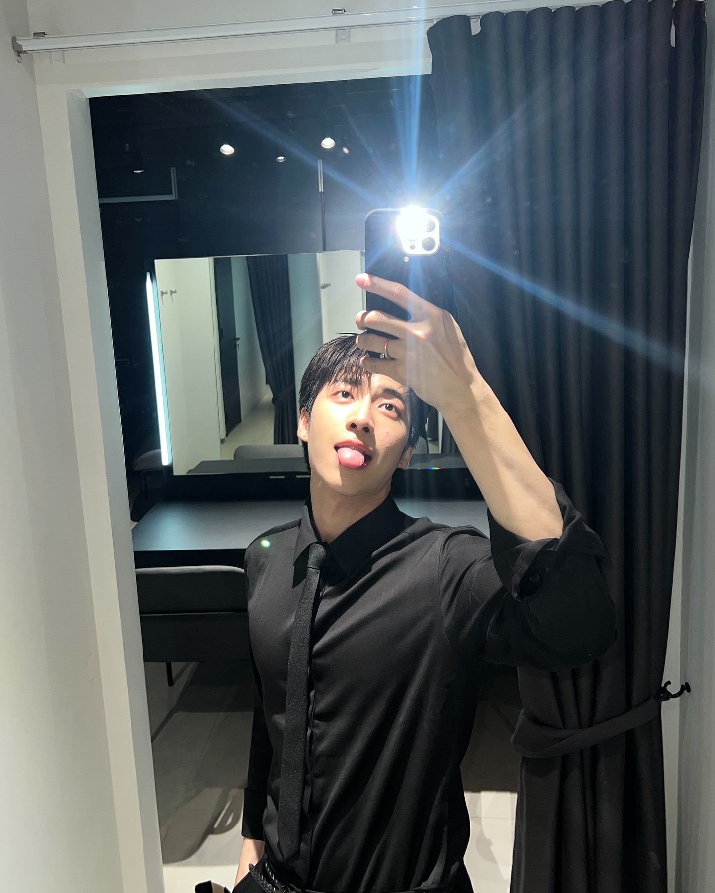 จั๋ง - วิกร บูรณภิญโญ