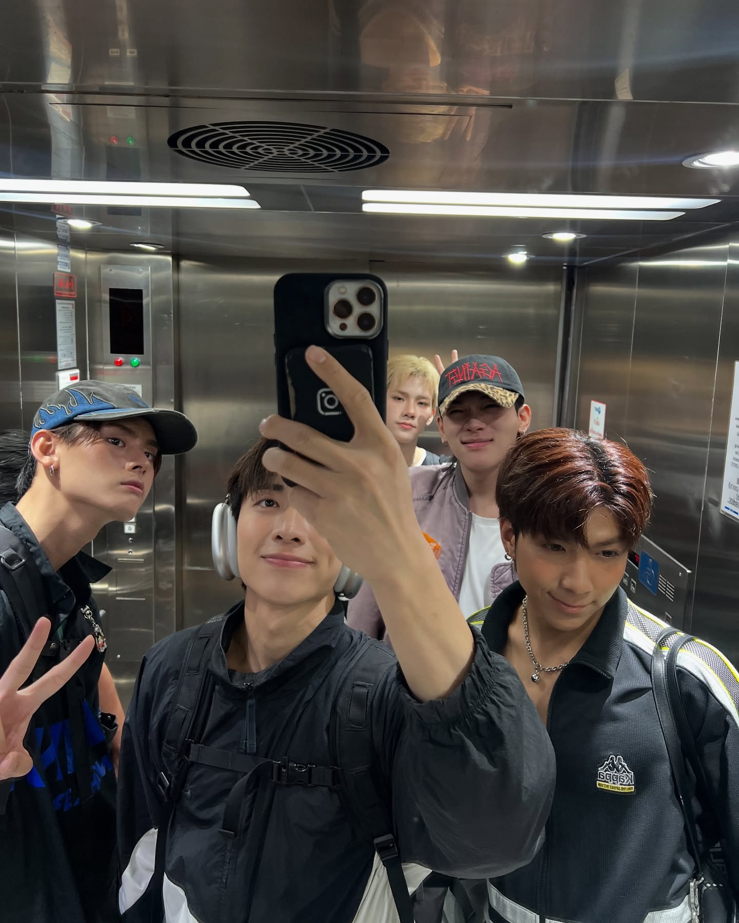 จั๋ง - วิกร บูรณภิญโญ