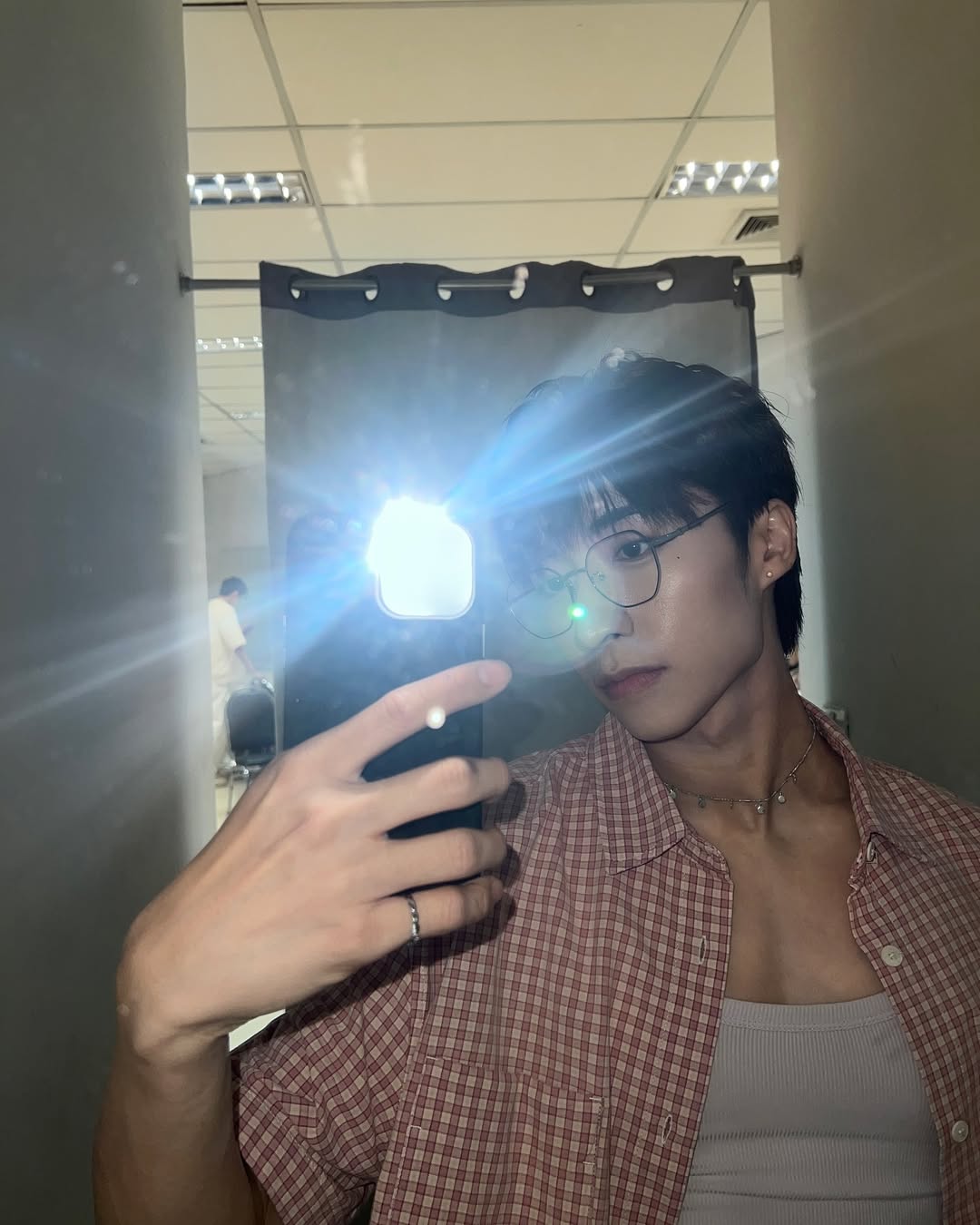 จั๋ง - วิกร บูรณภิญโญ