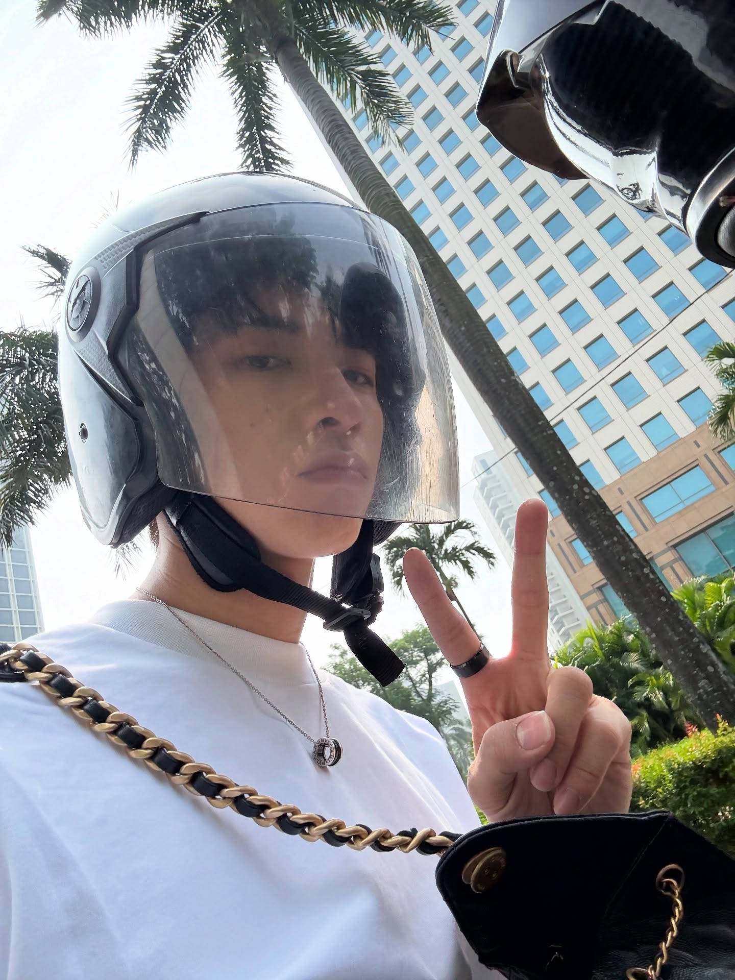 จั๋ง - วิกร บูรณภิญโญ