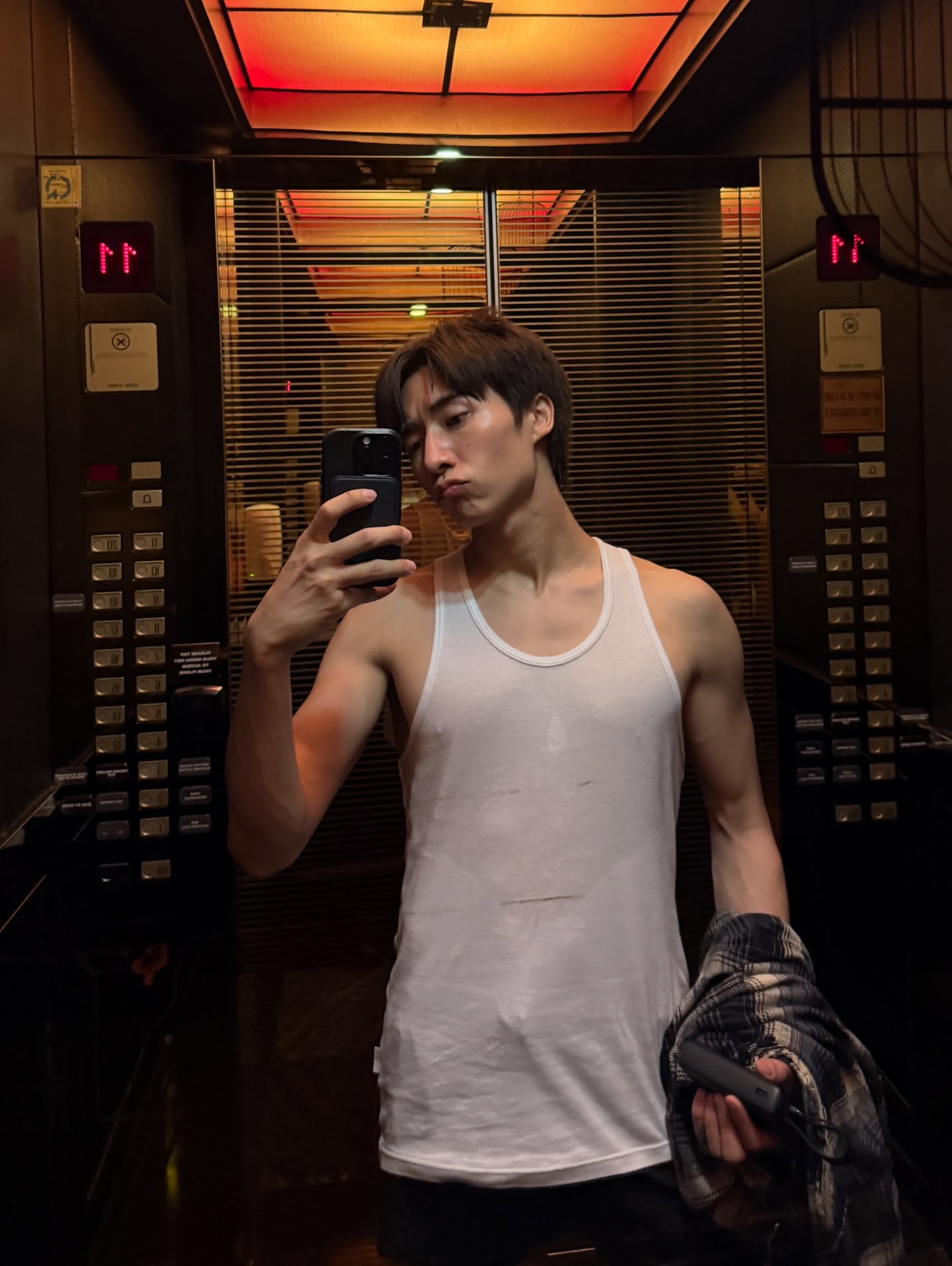 จั๋ง - วิกร บูรณภิญโญ