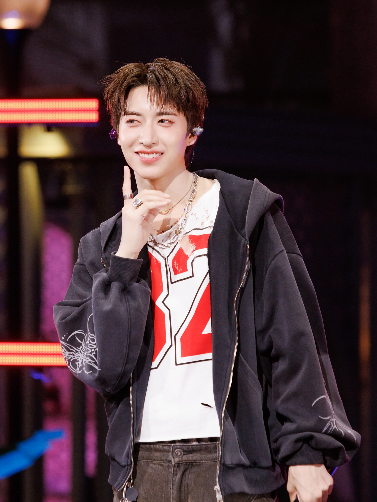 จั๋ง - วิกร บูรณภิญโญ
