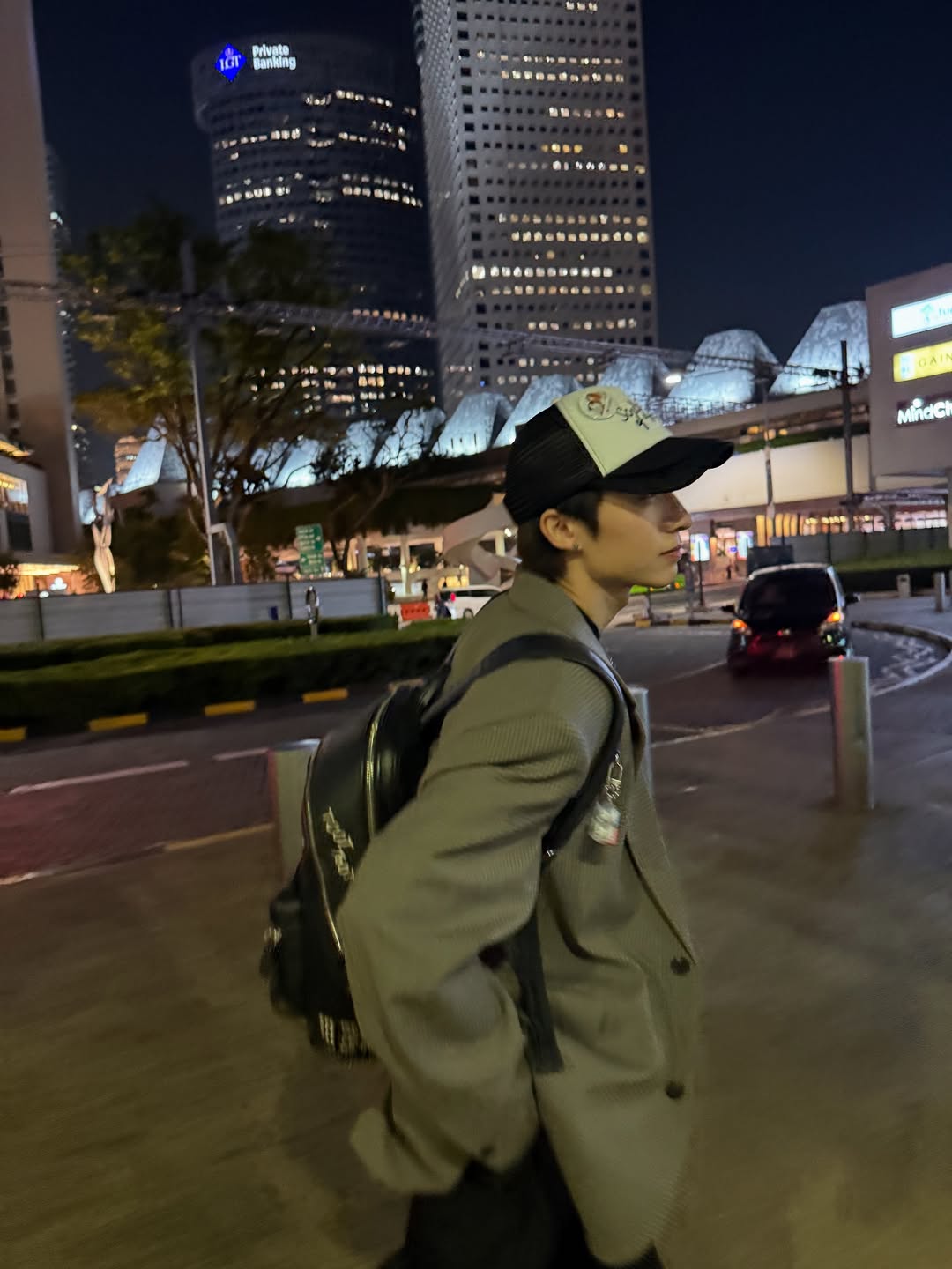 จั๋ง - วิกร บูรณภิญโญ