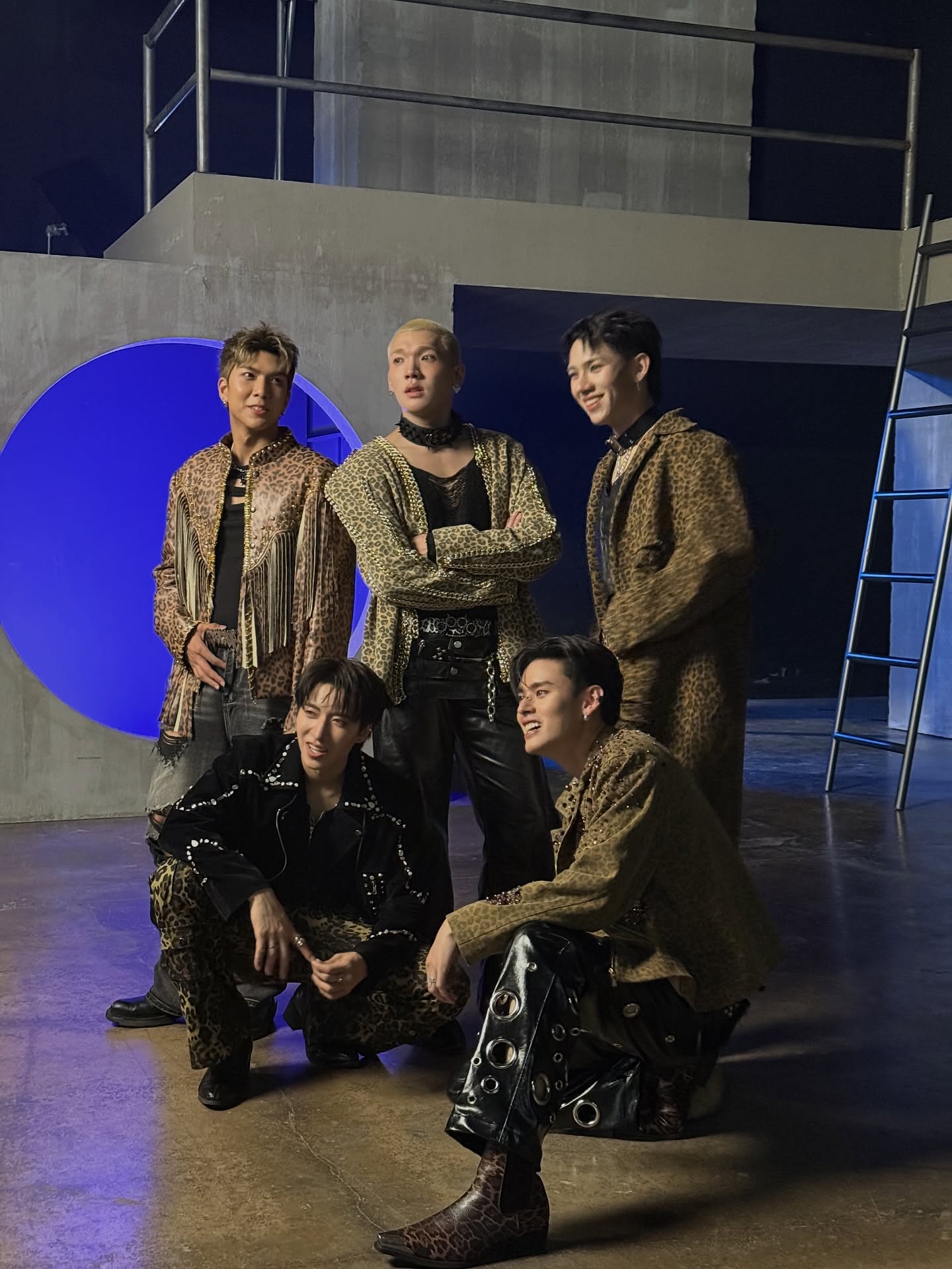 จั๋ง - วิกร บูรณภิญโญ