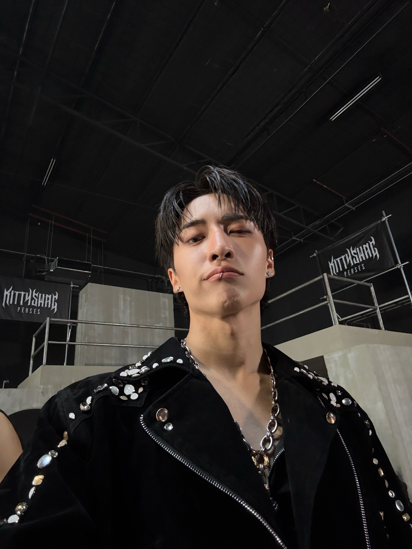 จั๋ง - วิกร บูรณภิญโญ