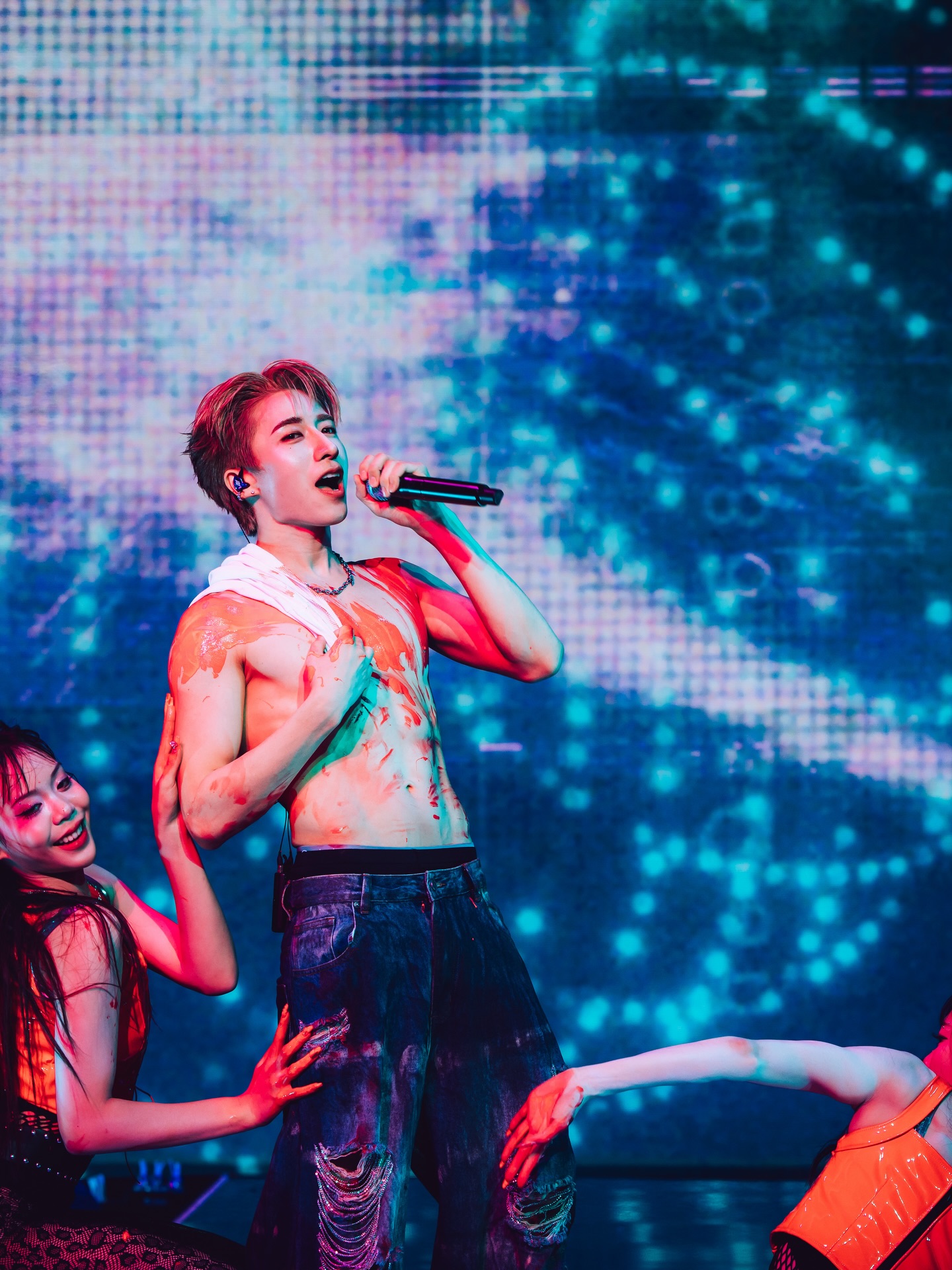 จั๋ง - วิกร บูรณภิญโญ