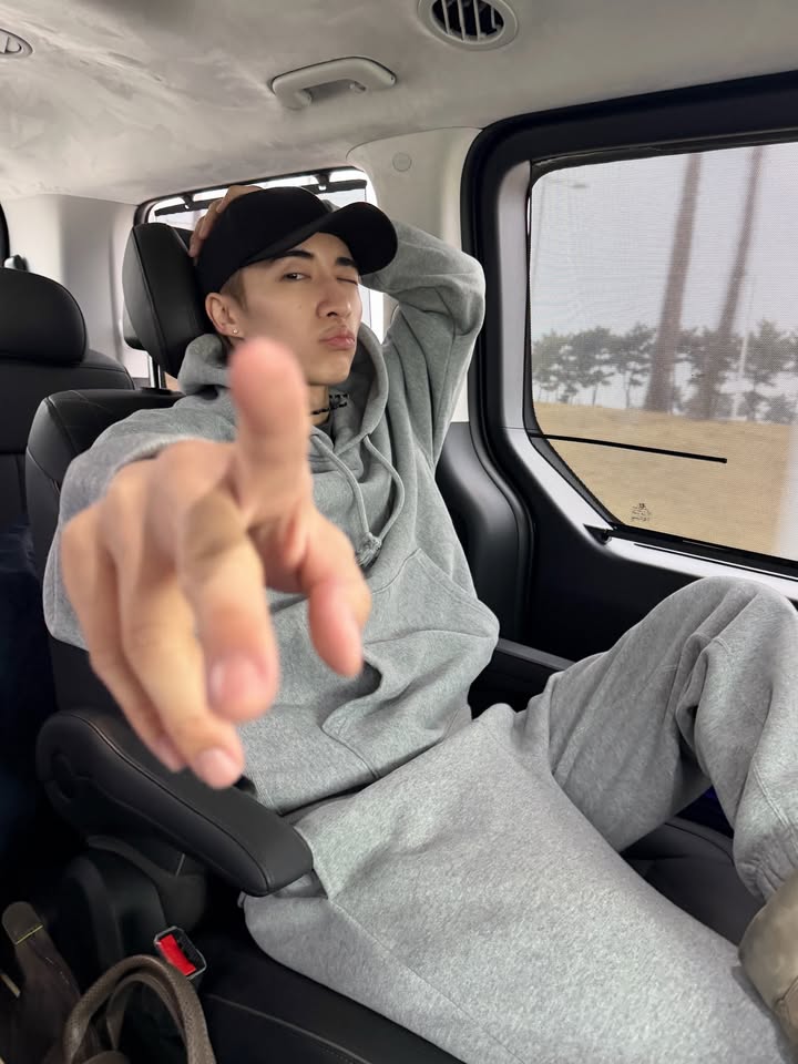 จั๋ง - วิกร บูรณภิญโญ