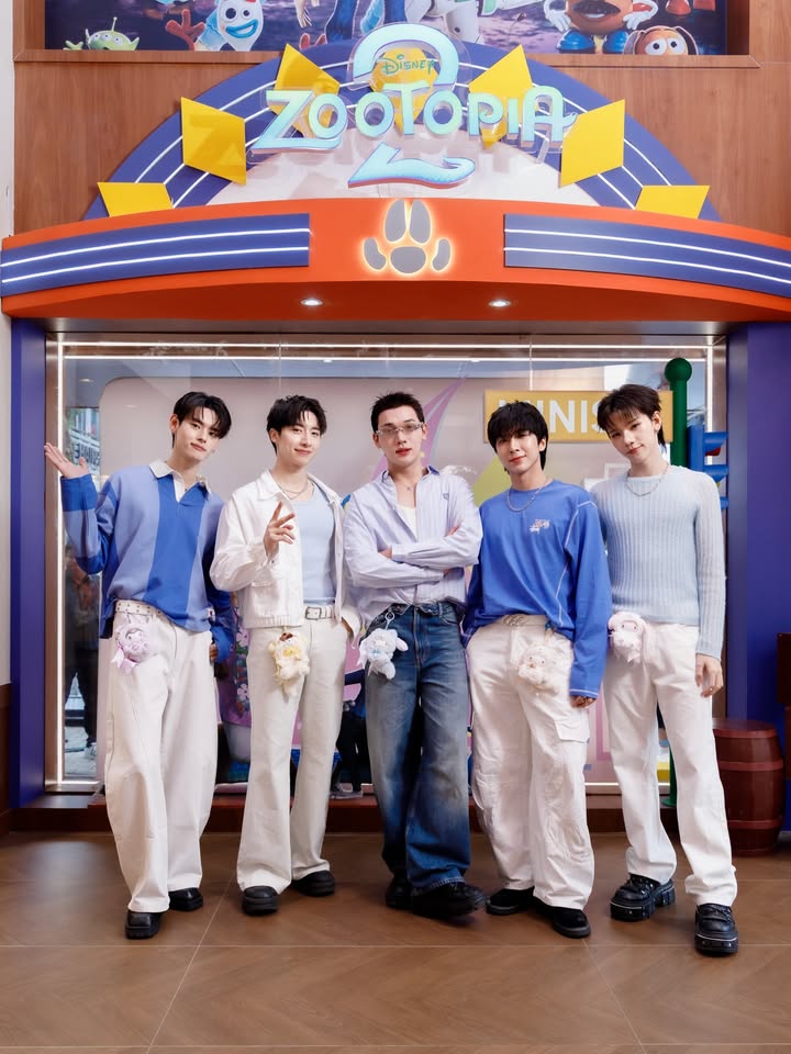 จั๋ง - วิกร บูรณภิญโญ